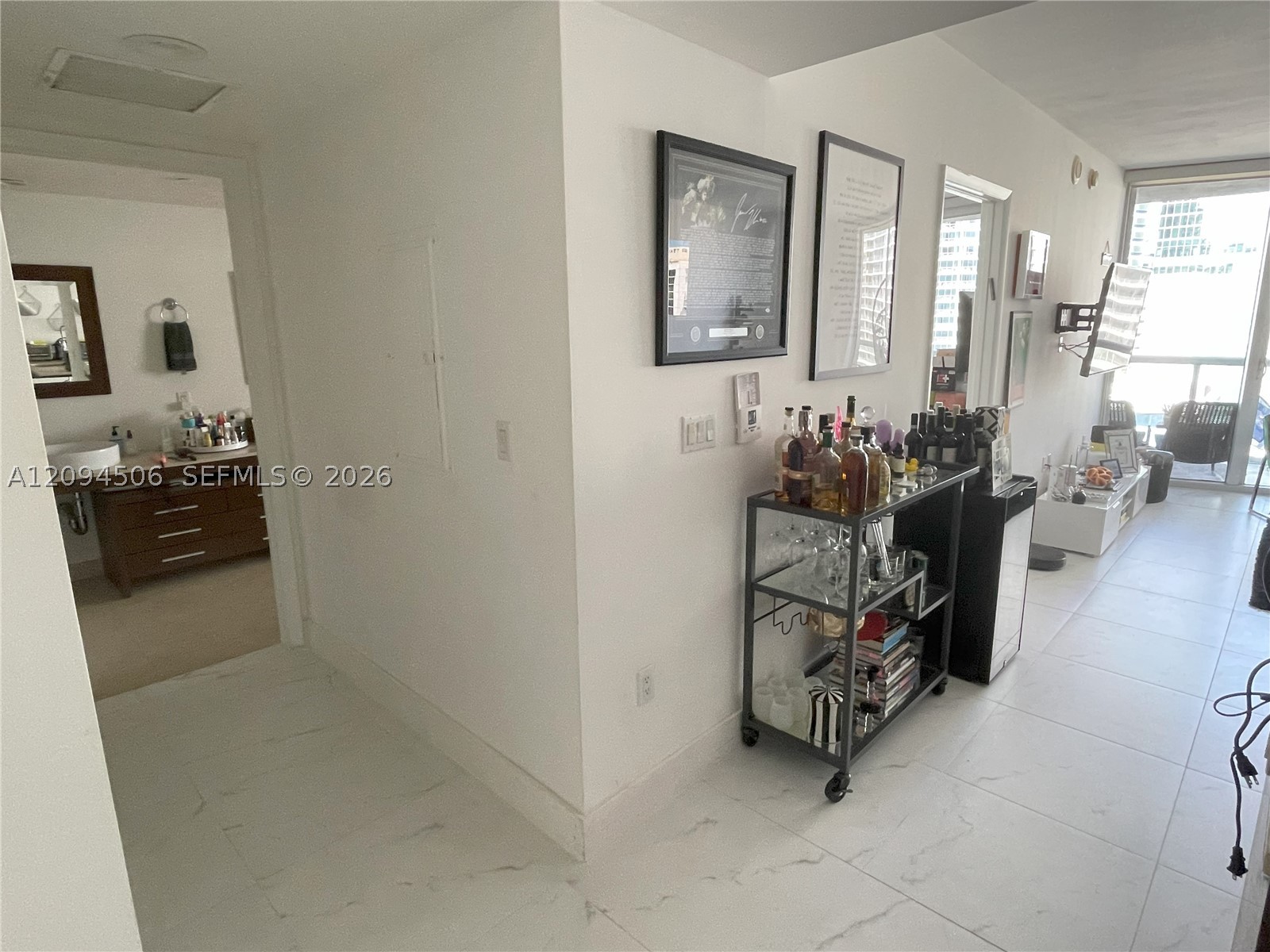 image Icon Brickell I6