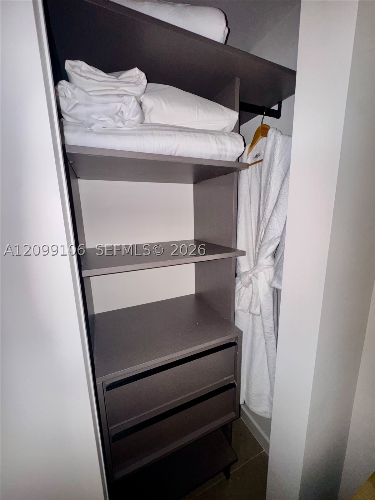 11 NE 6th St #208 Miami, FL 33132