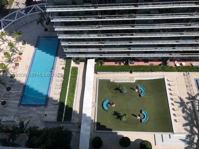 image Axis on Brickell North16