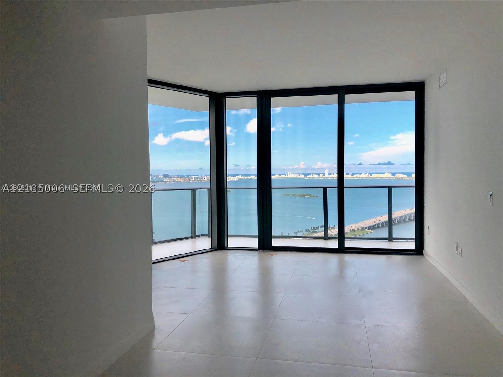 image Paraiso Bayviews2