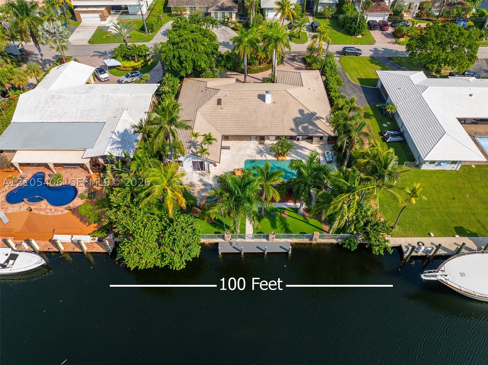 407 Sunset Dr Hallandale Beach, FL 33009