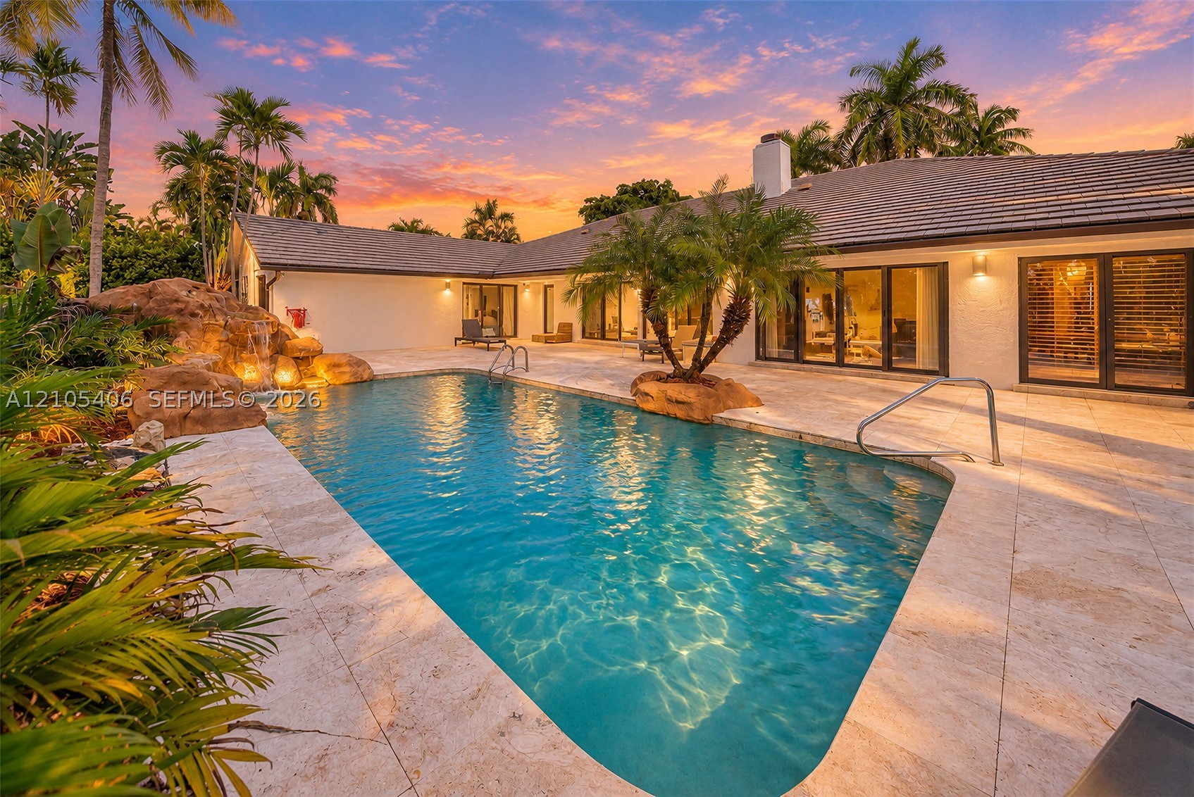 407 Sunset Dr Hallandale Beach, FL 33009