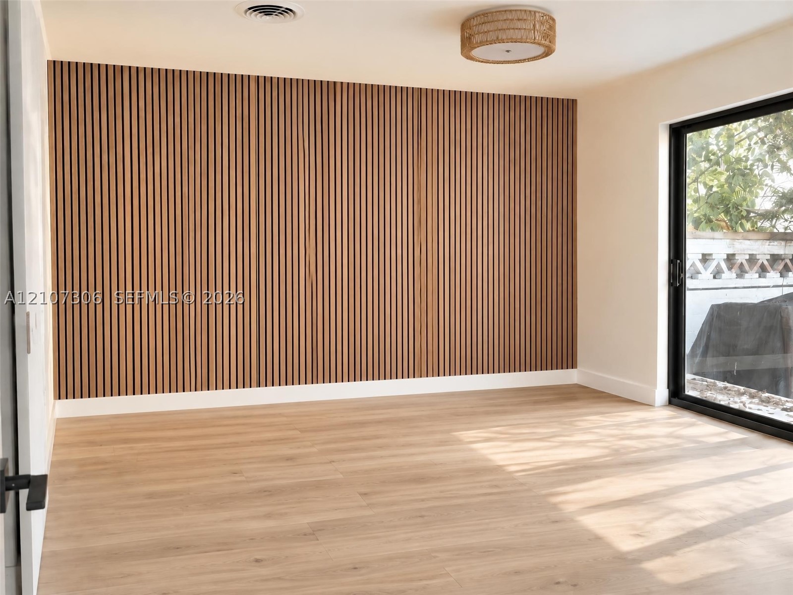 4322 Alton Rd Miami Beach, FL 33140