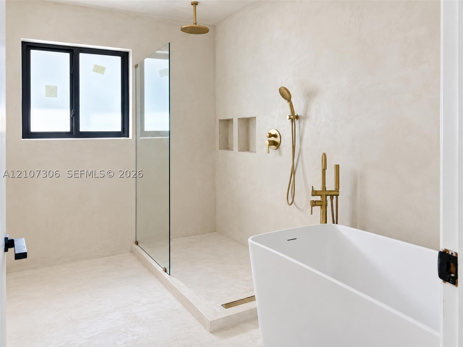 4322 Alton Rd Miami Beach, FL 33140