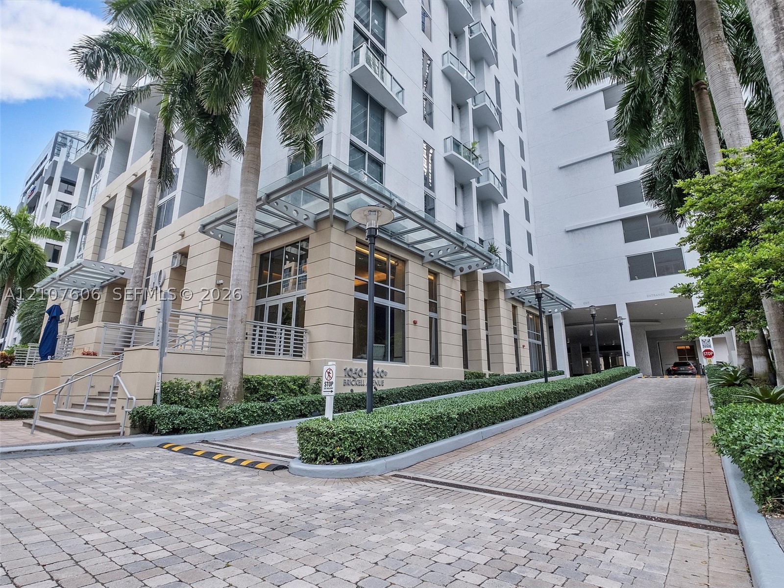 image 1060 Brickell - 106015