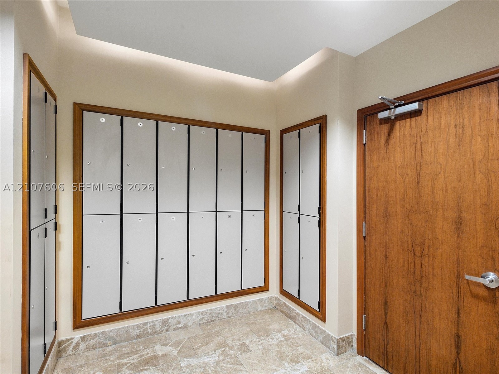image 1060 Brickell - 106027