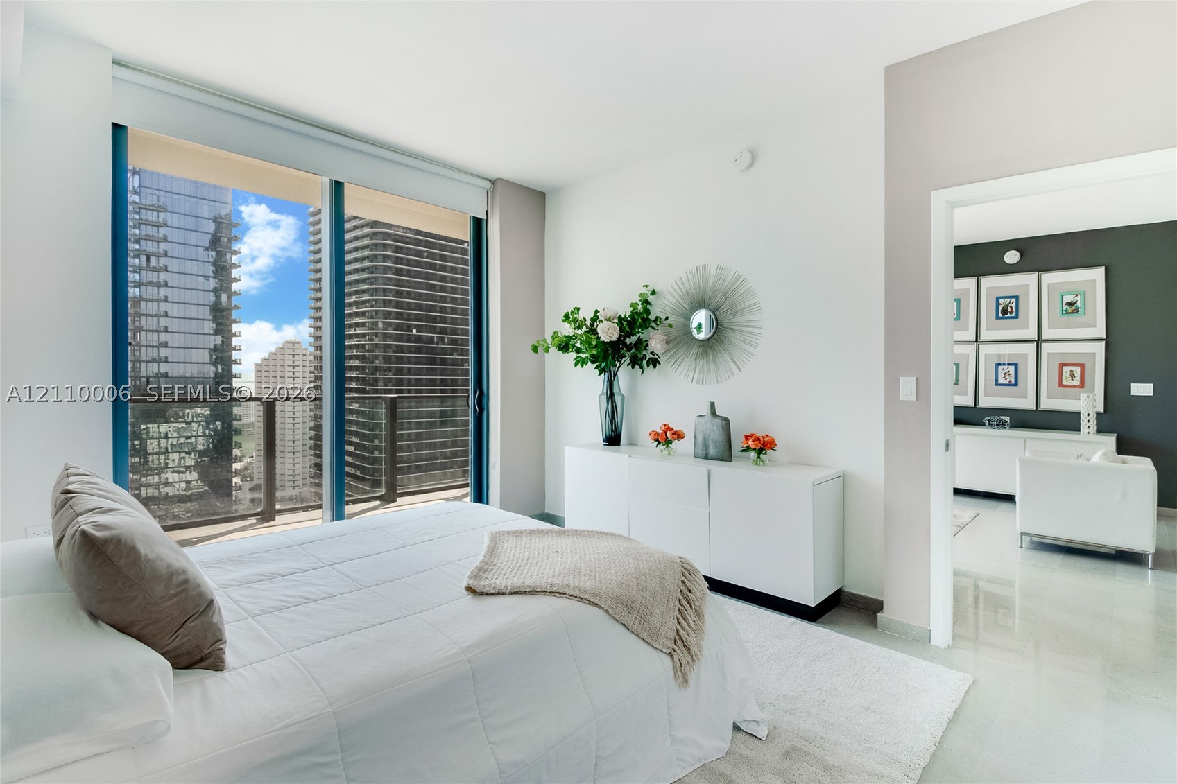 88 SW 7th St #2505 Miami, FL 33130