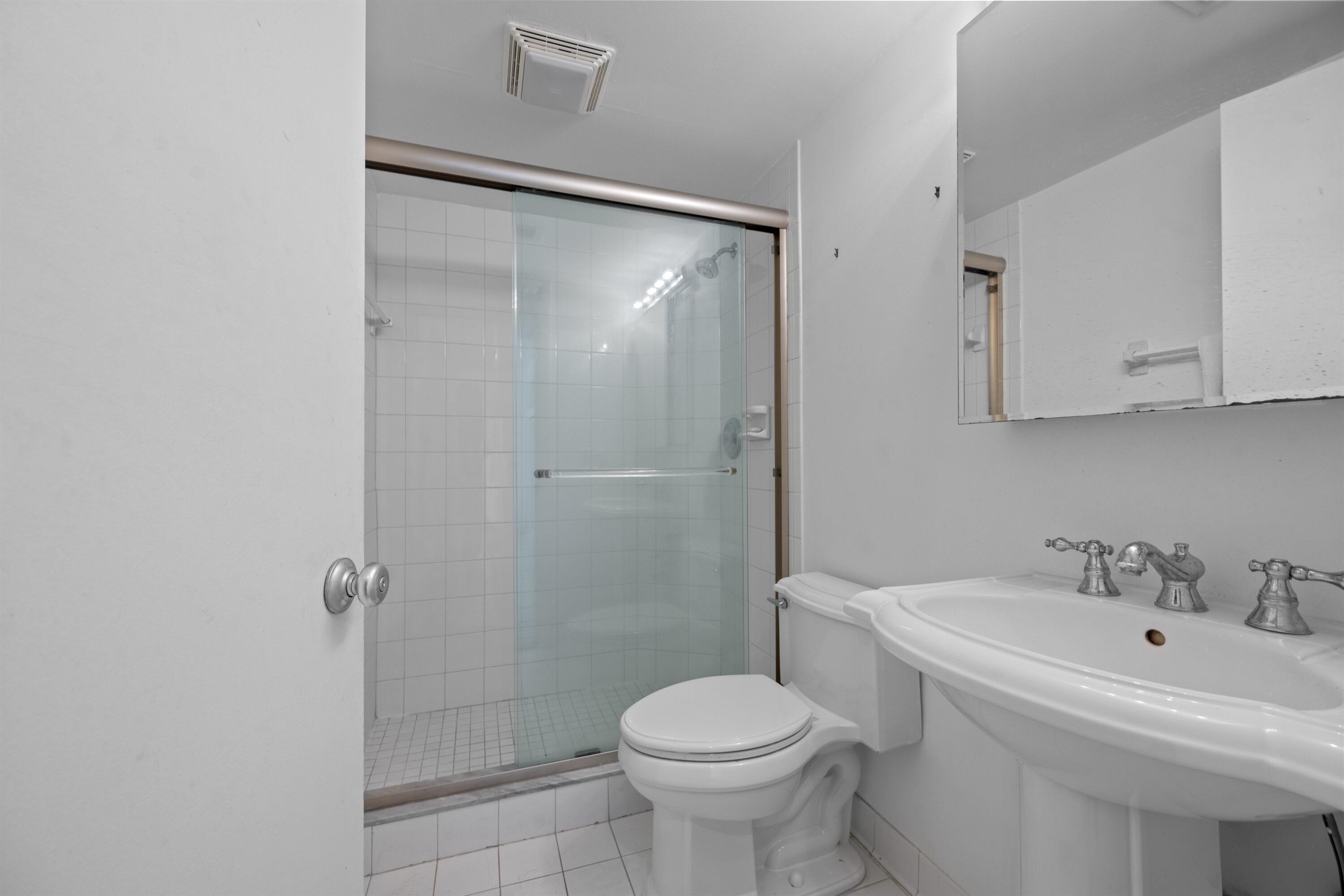 401 Peruvian #1010 Palm Beach, FL 33480