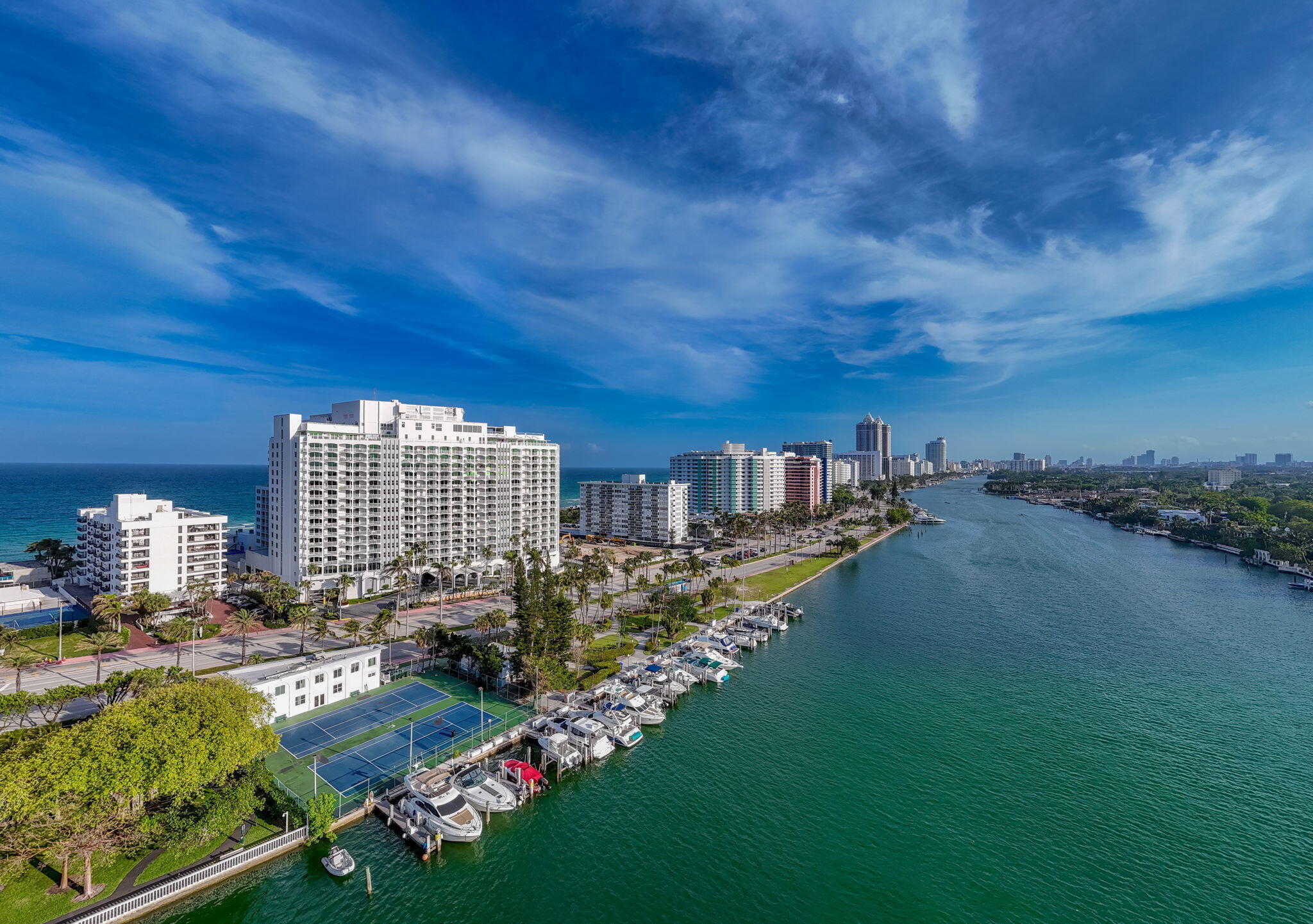 5401 Collins #620 Miami Beach, FL 33140