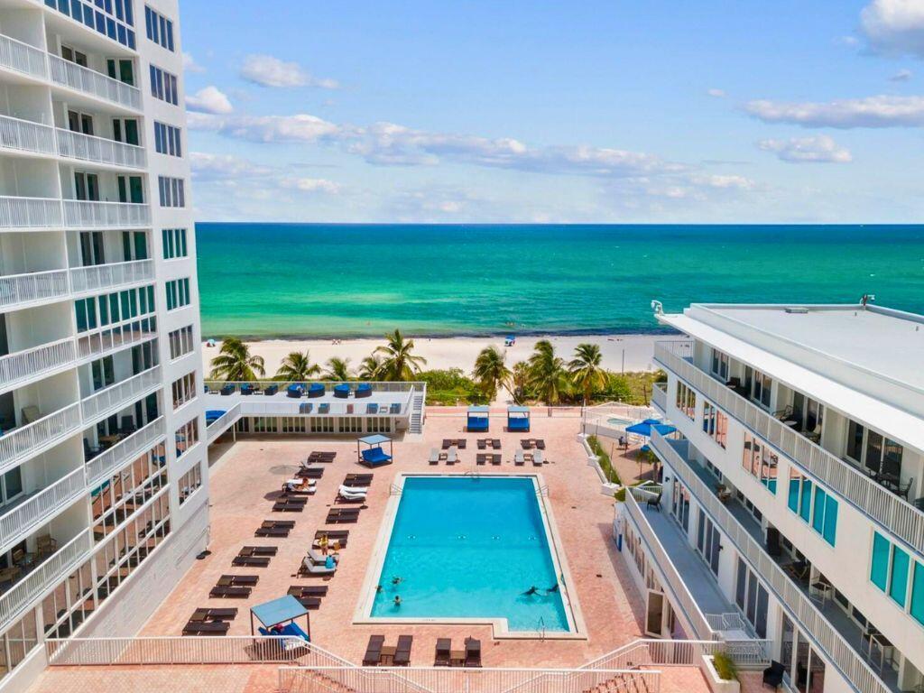 5401 Collins #620 Miami Beach, FL 33140