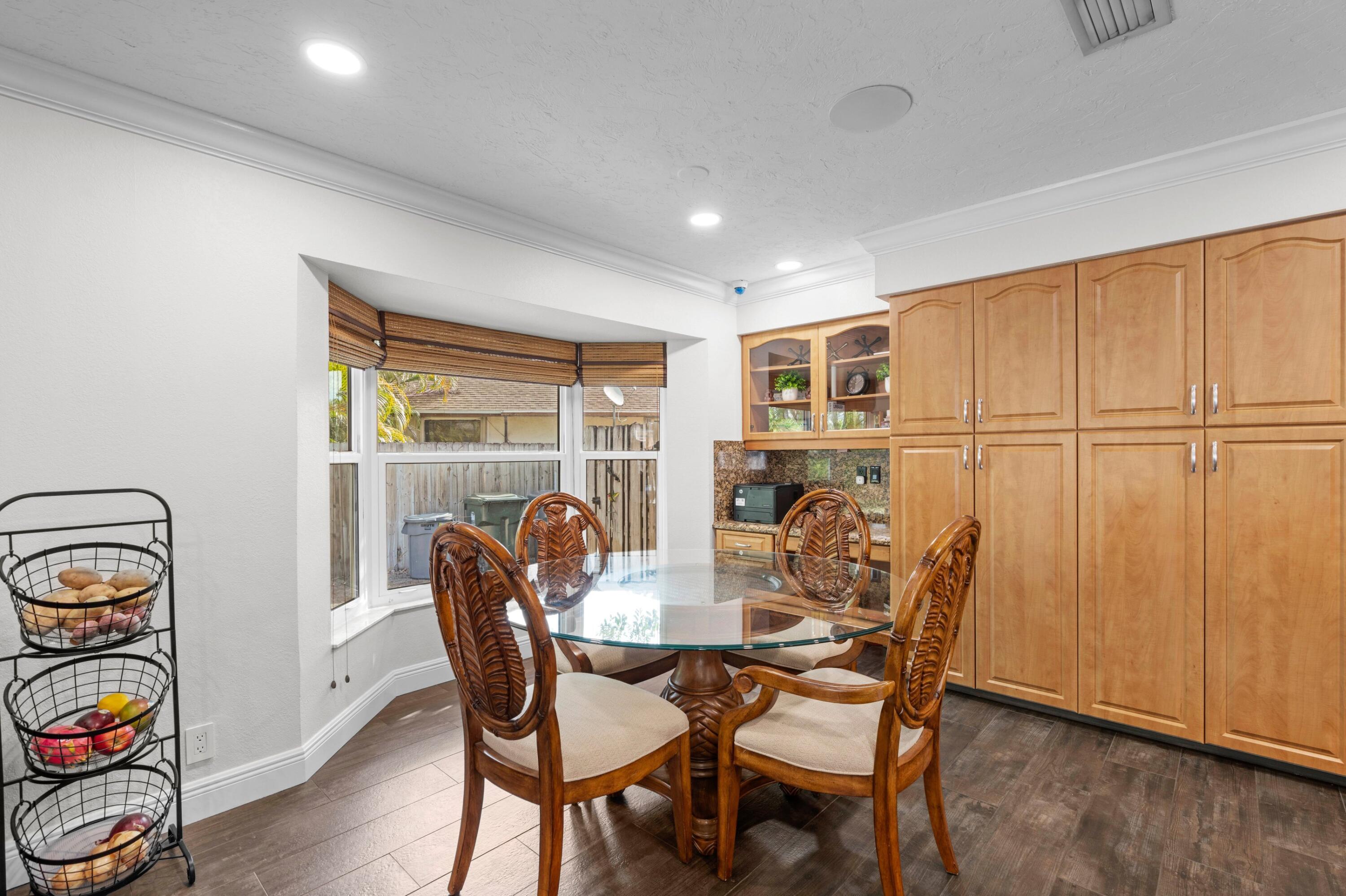 551 Kingsbury Wellington, FL 33414