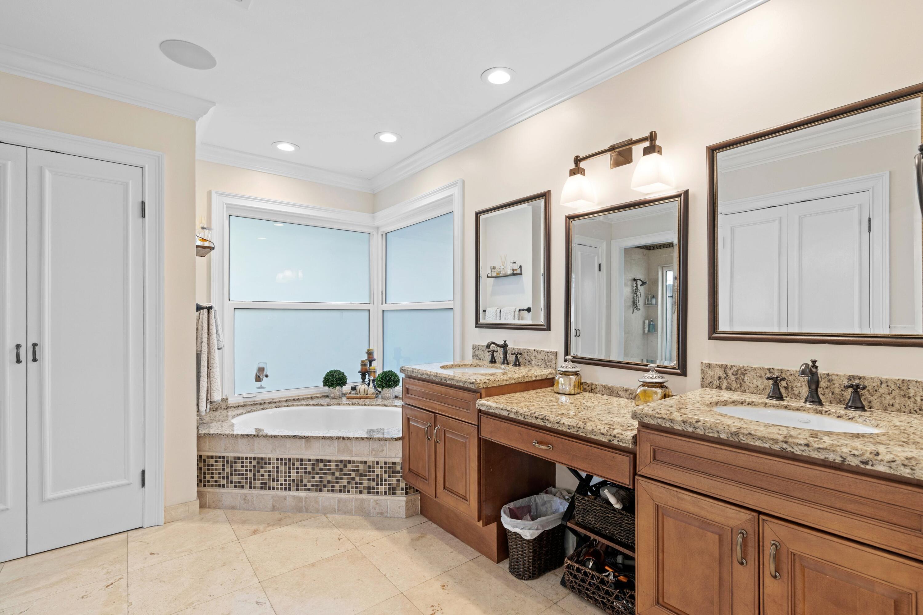 551 Kingsbury Wellington, FL 33414