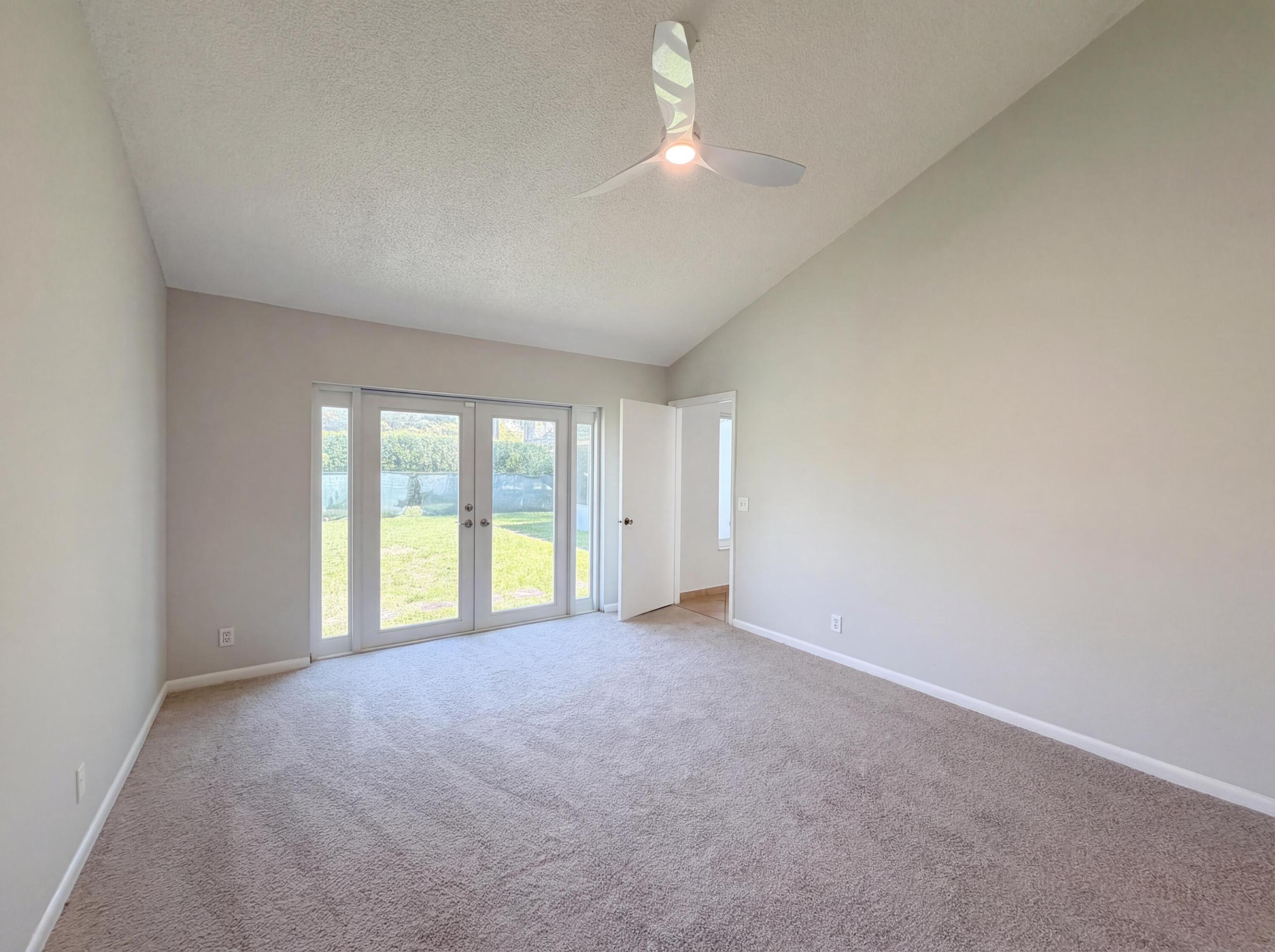 1179 NW 161st Pembroke Pines, FL 33028