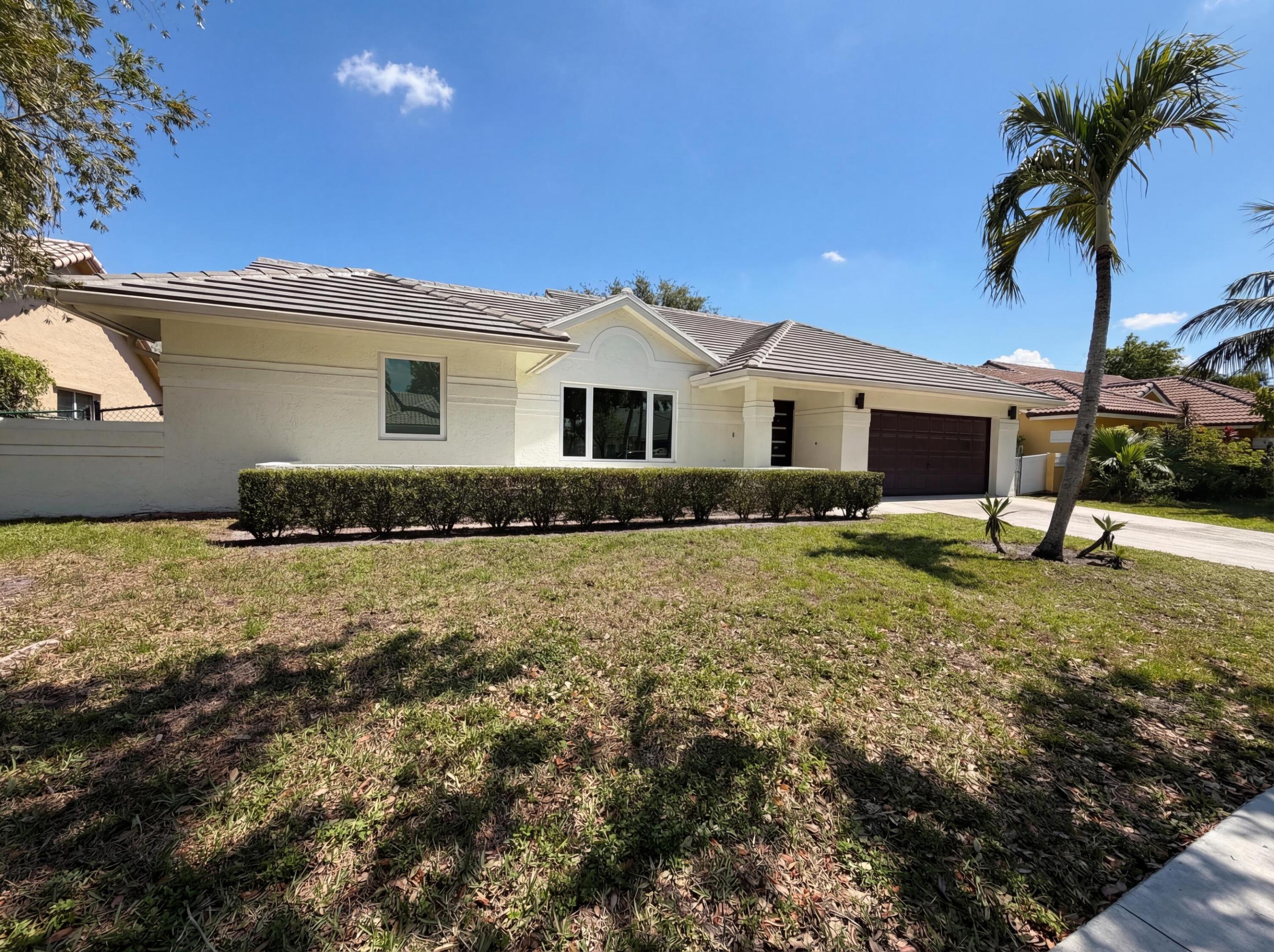 1179 NW 161st Pembroke Pines, FL 33028