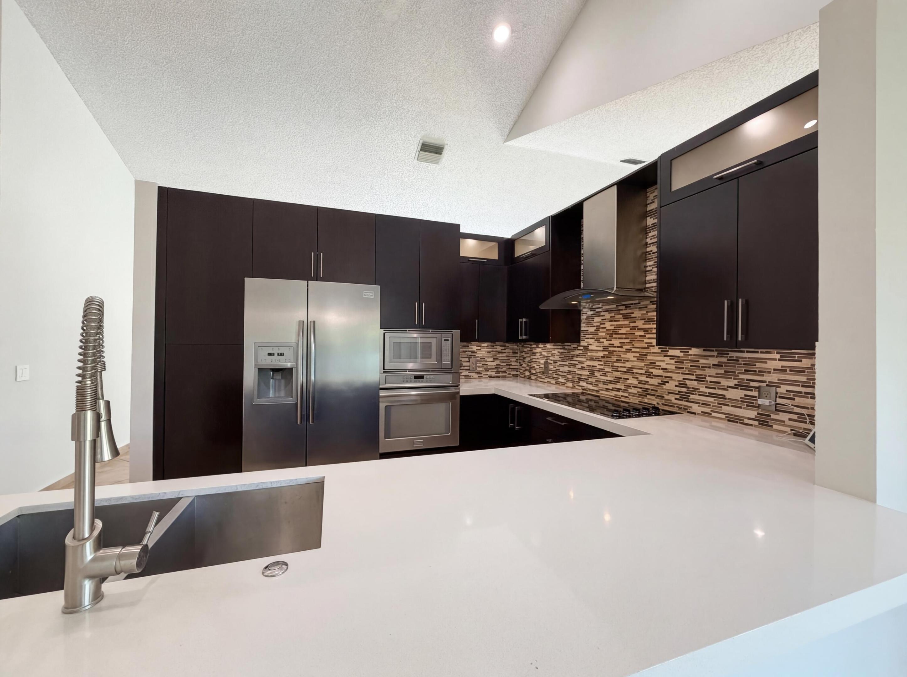 1179 NW 161st Pembroke Pines, FL 33028