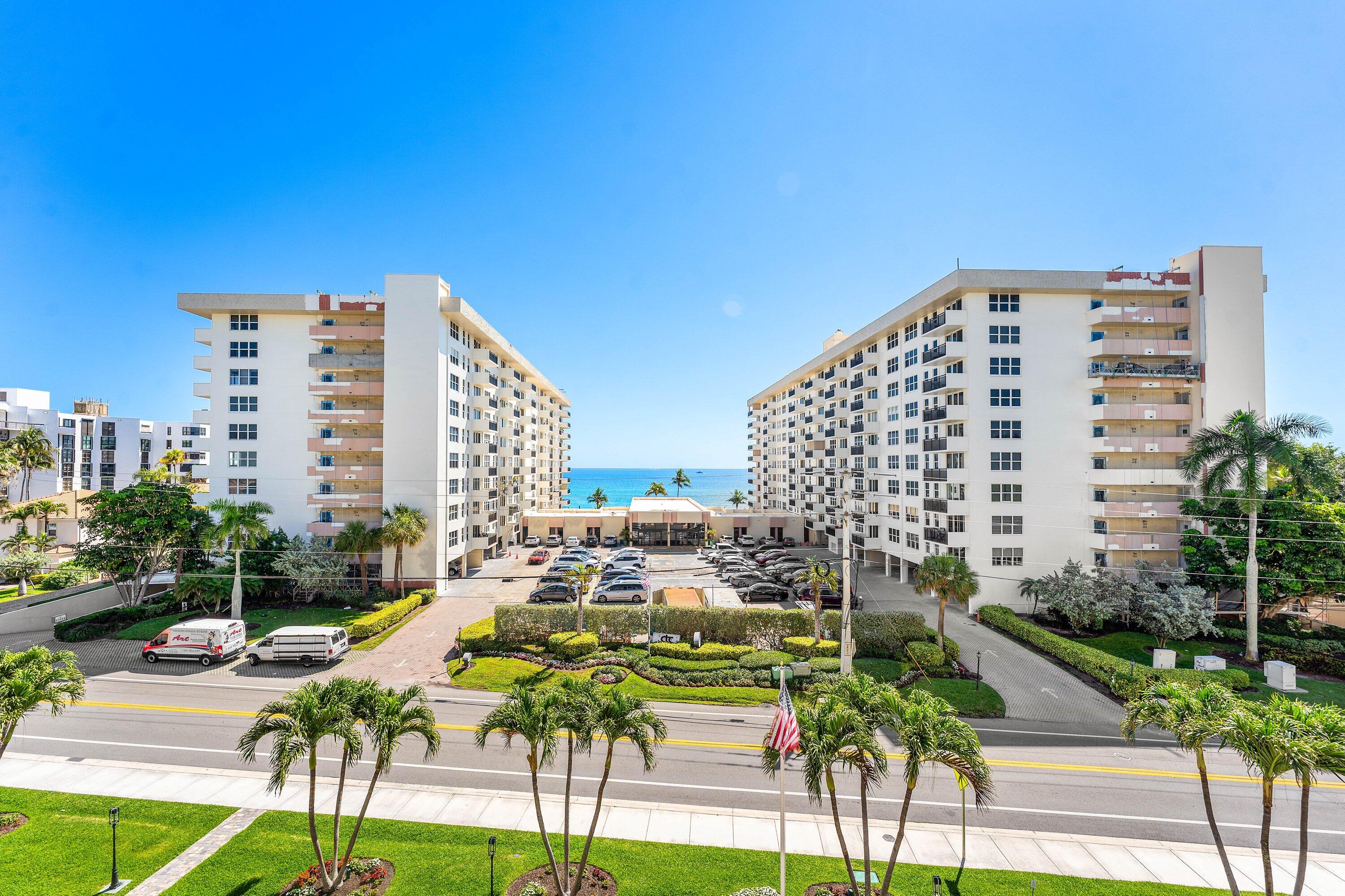 1150 Hillsboro Mile #508