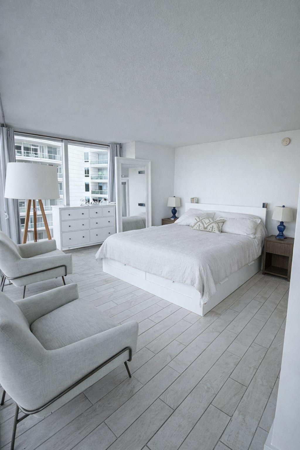 image Skyline on Brickell12