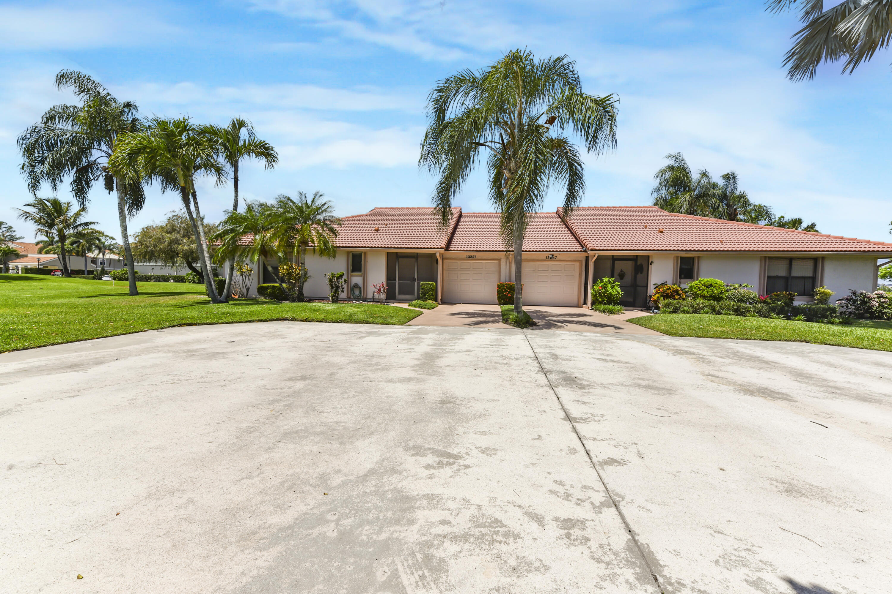13257 Touchstone