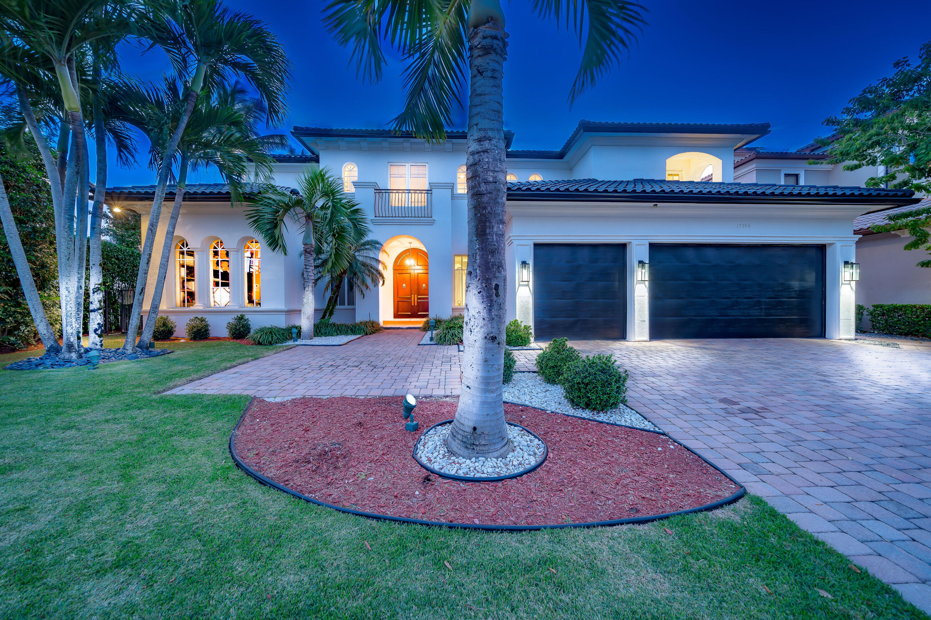 17593 Middle Lk Boca Raton, FL 33496