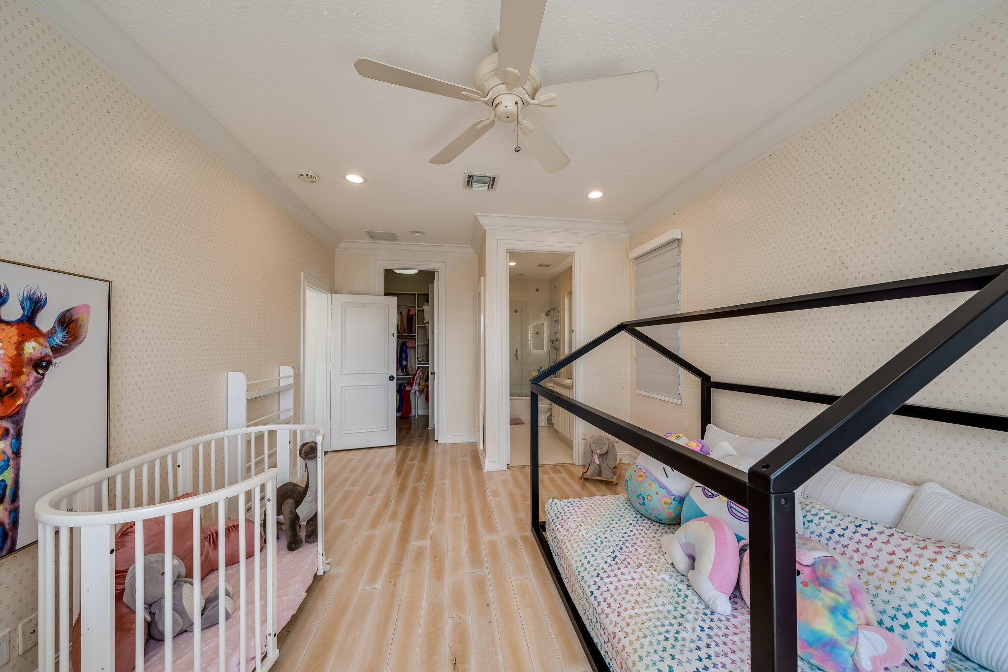 17593 Middle Lk Boca Raton, FL 33496