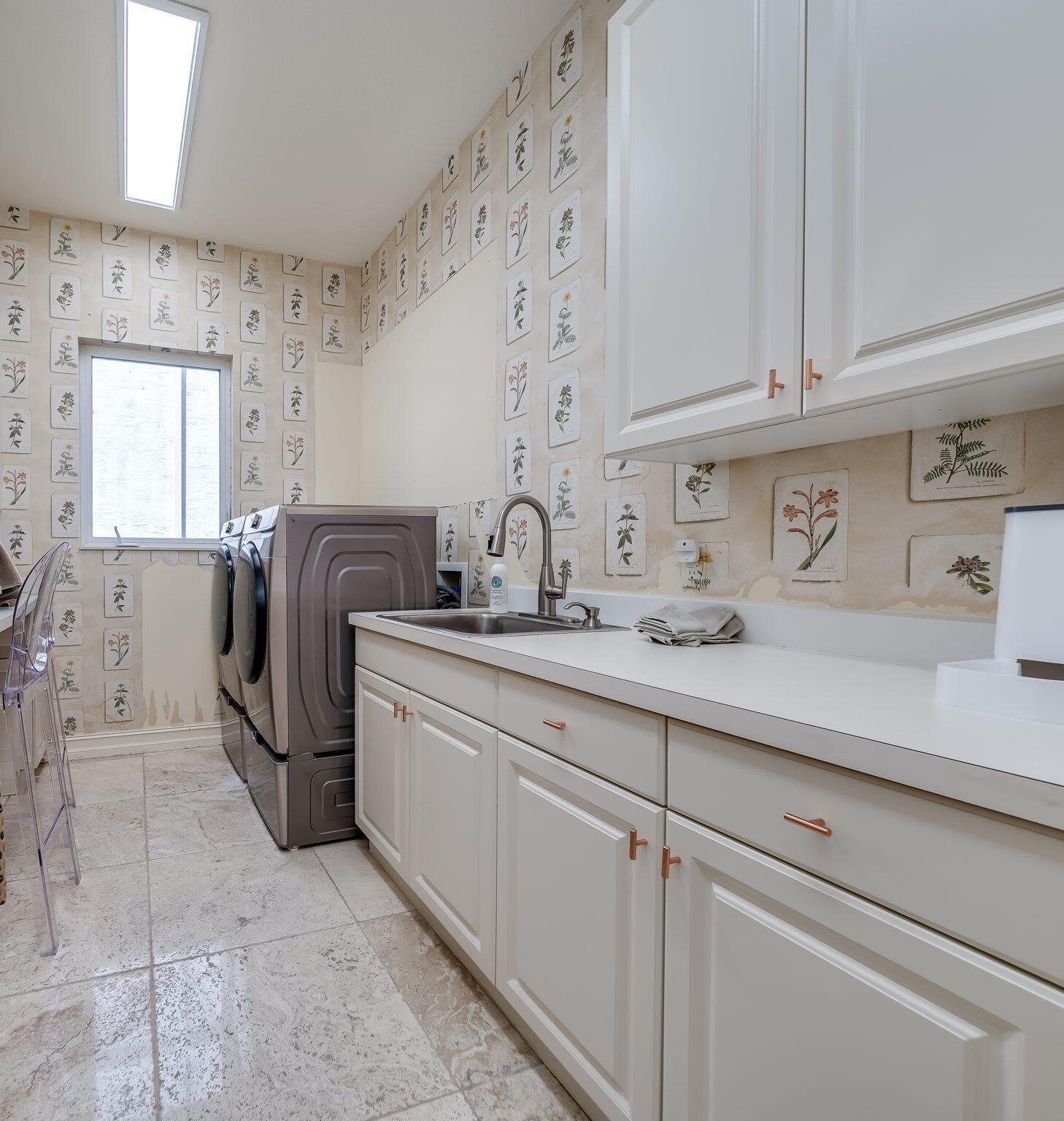 17593 Middle Lk Boca Raton, FL 33496