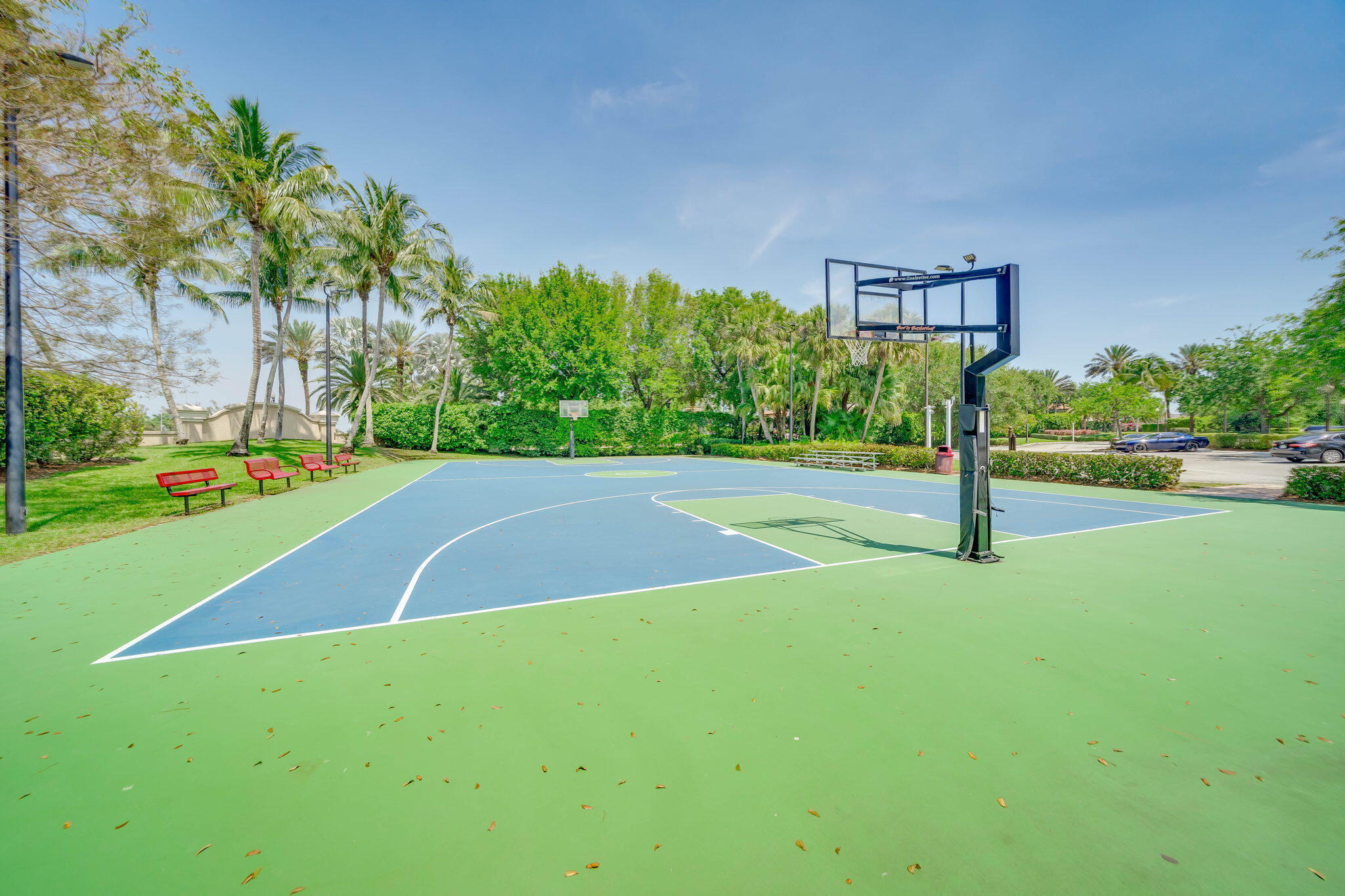 17593 Middle Lk Boca Raton, FL 33496