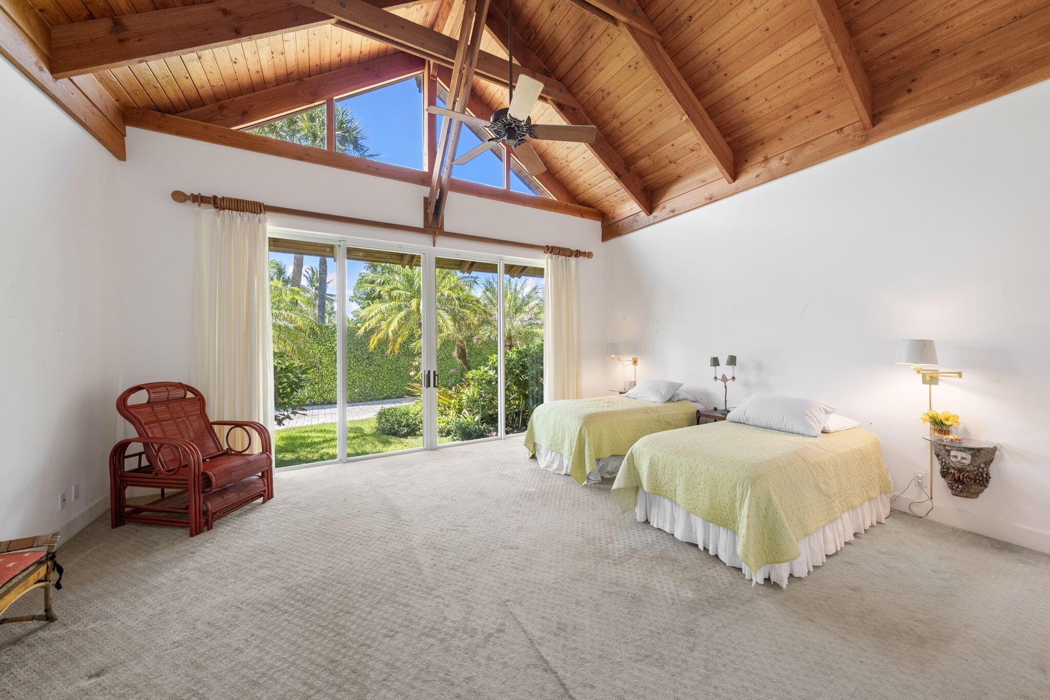 6 La Costa Palm Beach, FL 33480