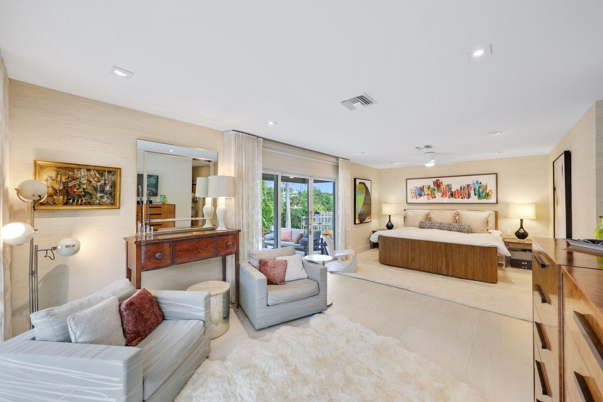 2124 Coral Shores Fort Lauderdale, FL 33306