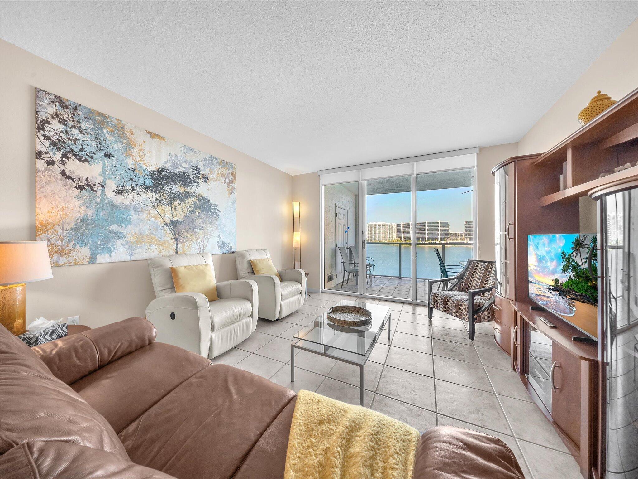 18100 N Bay Rd #707 Sunny Isles Beach, FL 33160