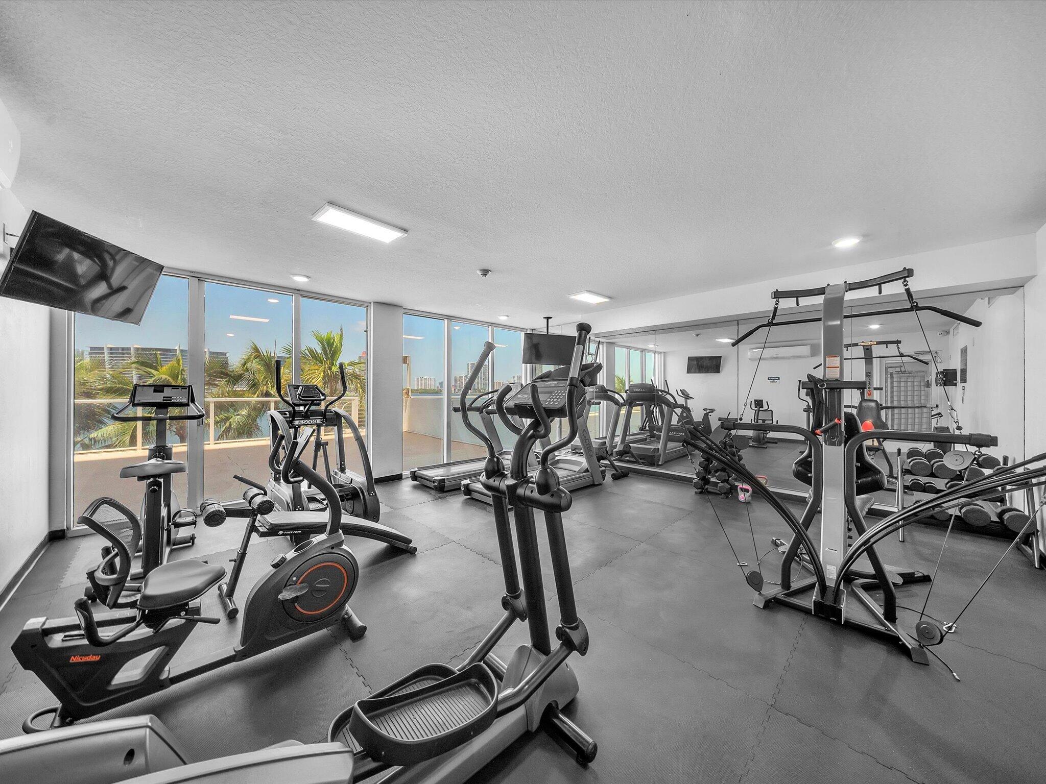 18100 N Bay Rd #707 Sunny Isles Beach, FL 33160