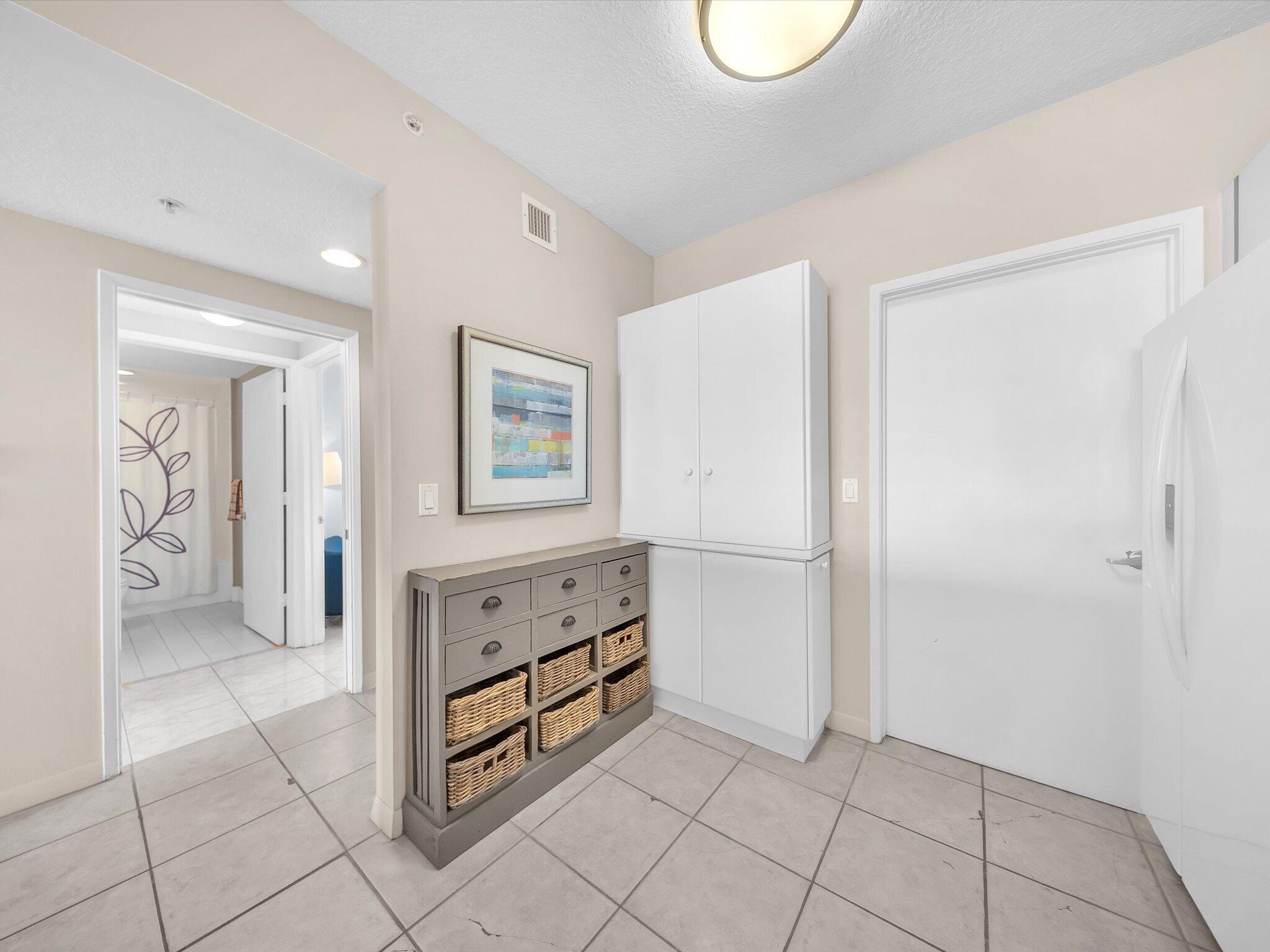 18100 N Bay Rd #707 Sunny Isles Beach, FL 33160