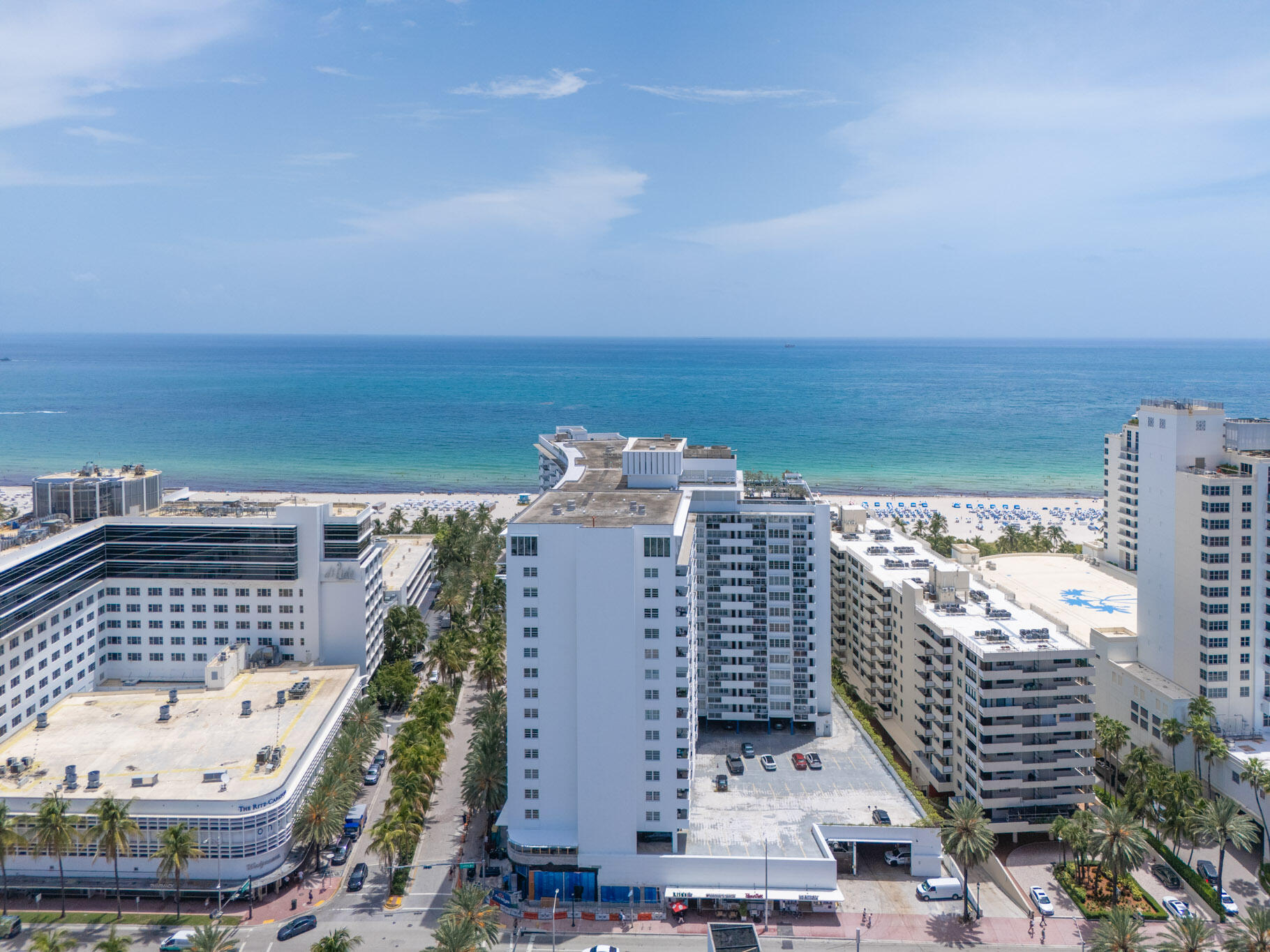 100 Lincoln Rd #PH14 Miami Beach, FL 33139