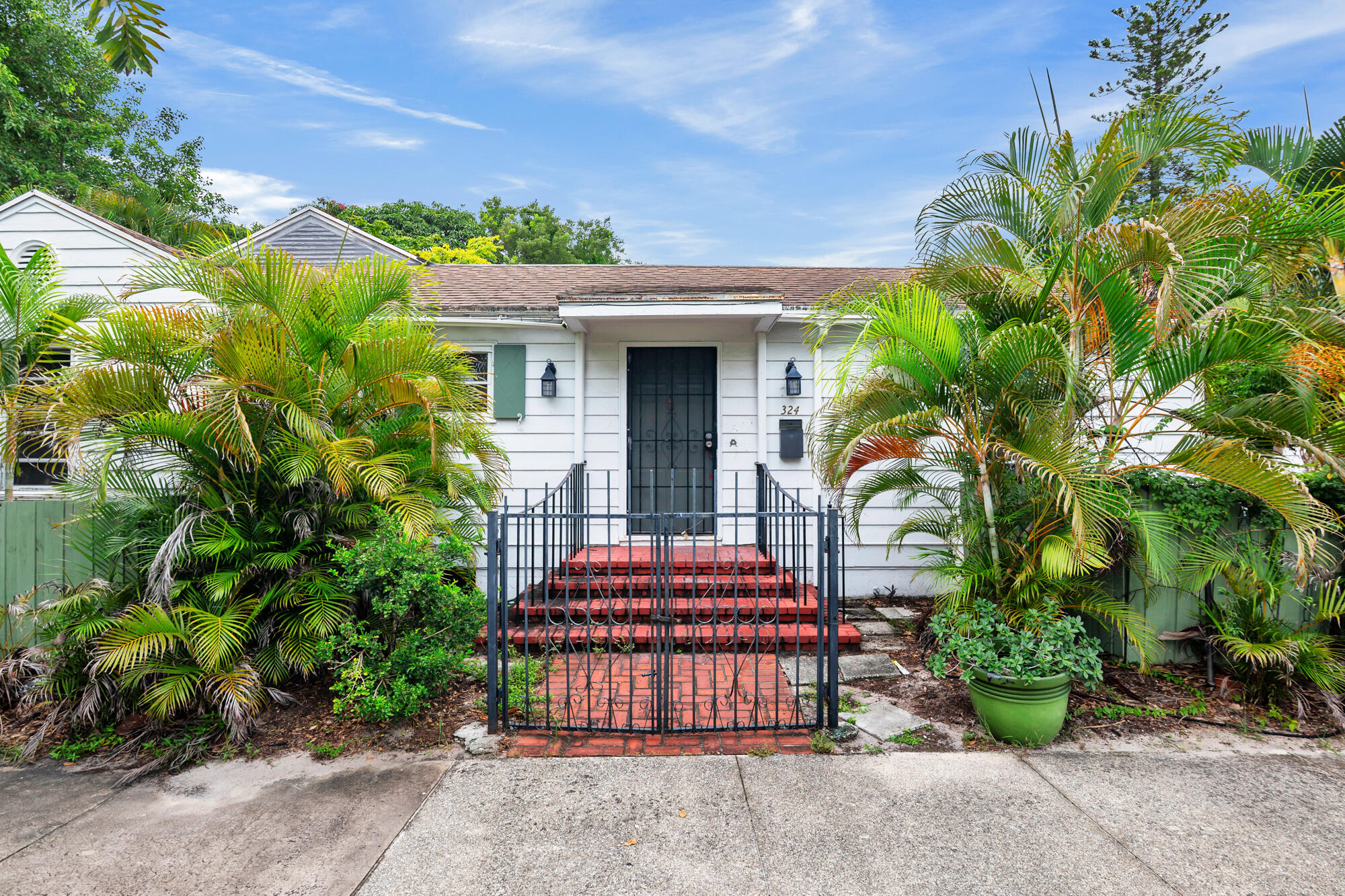 324 Albemarle Rd