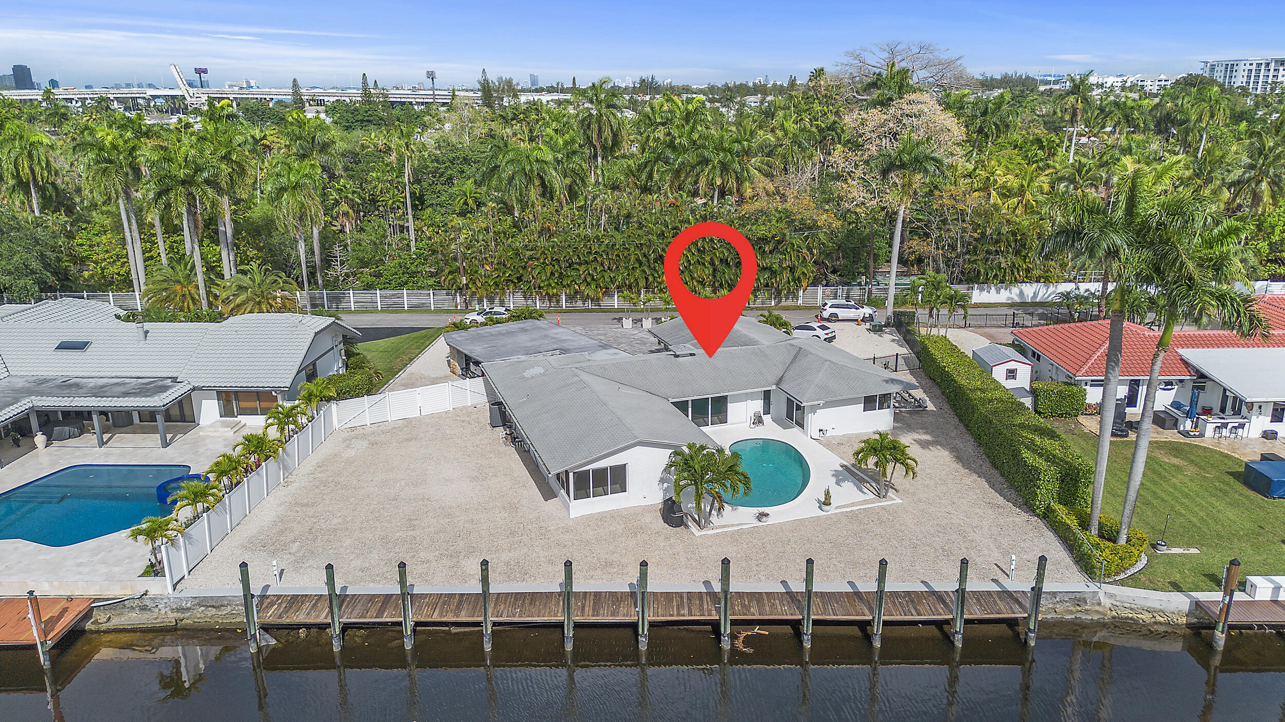 2341 SW 26th Ave Fort Lauderdale, FL 33312