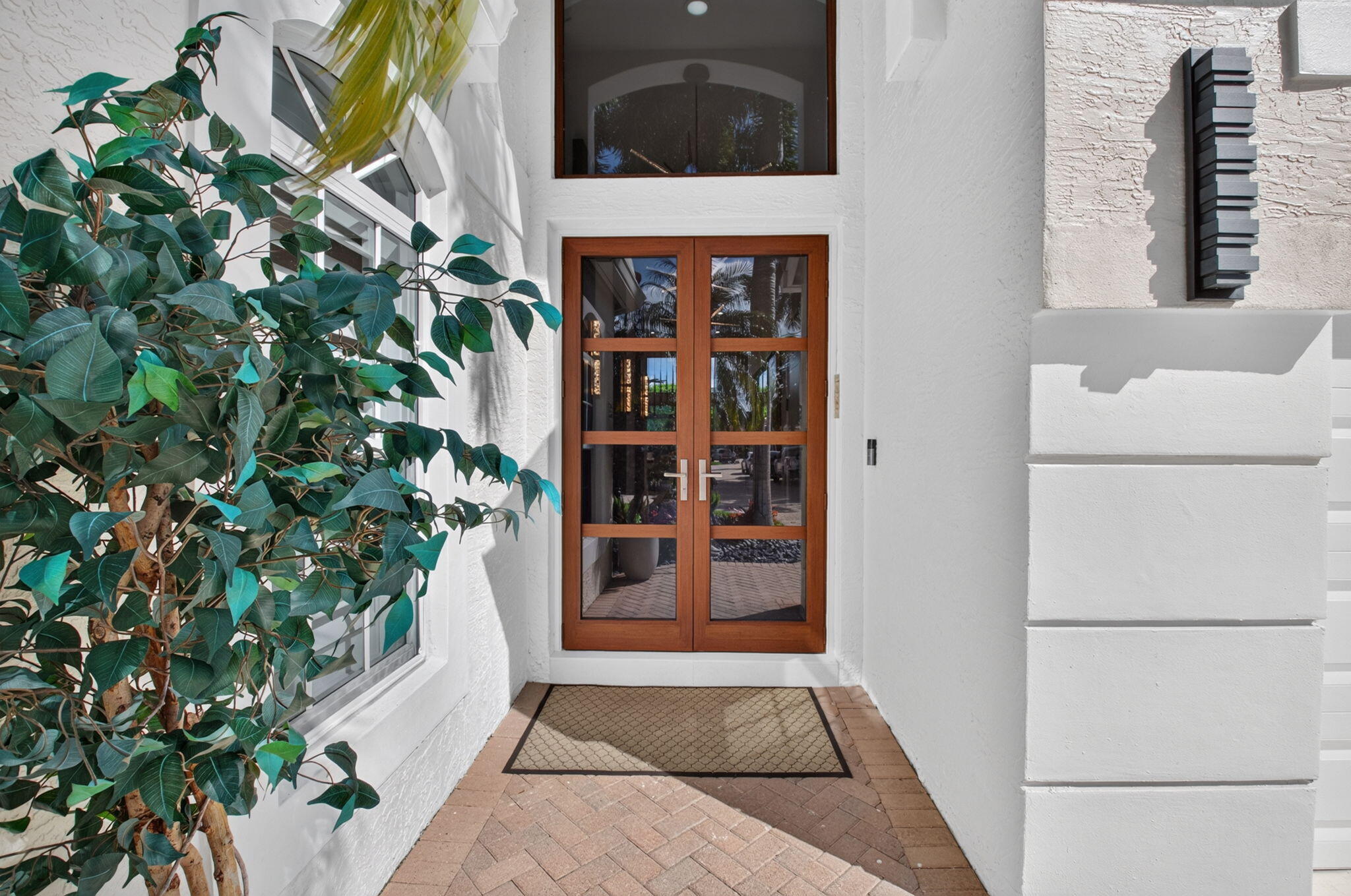 6531 Somerset Cir Boca Raton, FL 33496