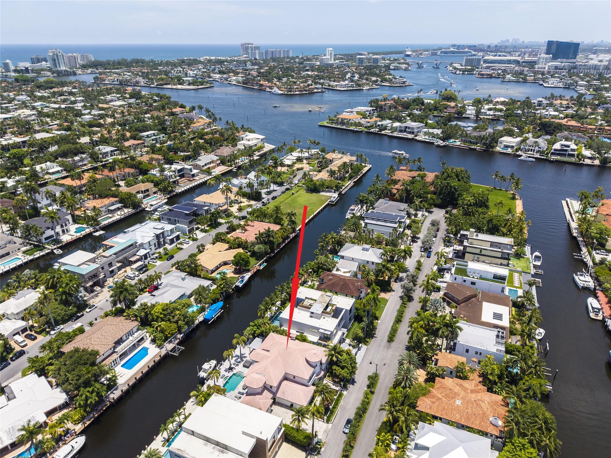 438 Coconut Isle Dr