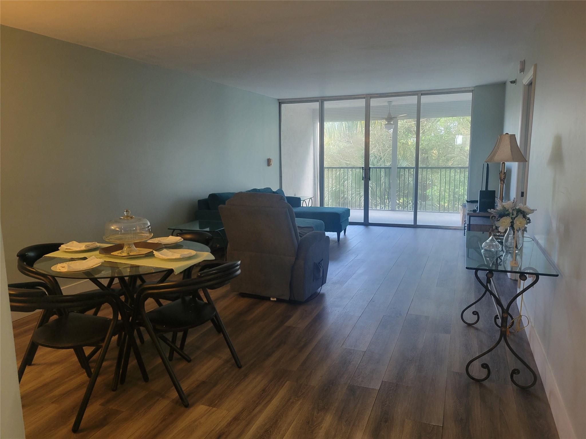 3940 Inverrary Blvd #407-A