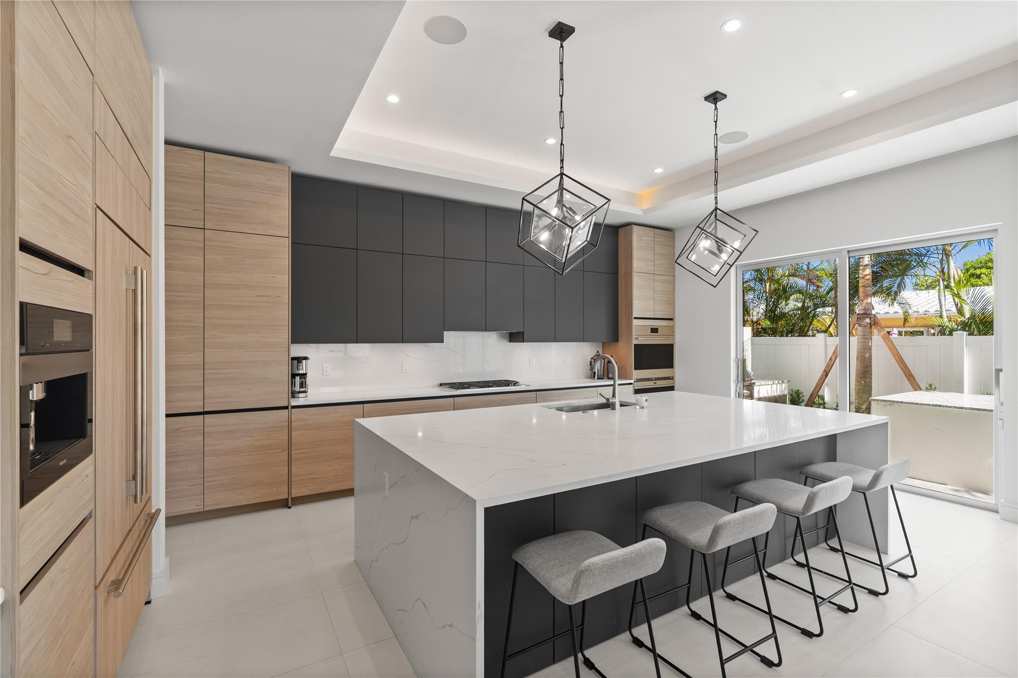 221 Shore #221 Fort Lauderdale, FL 33308