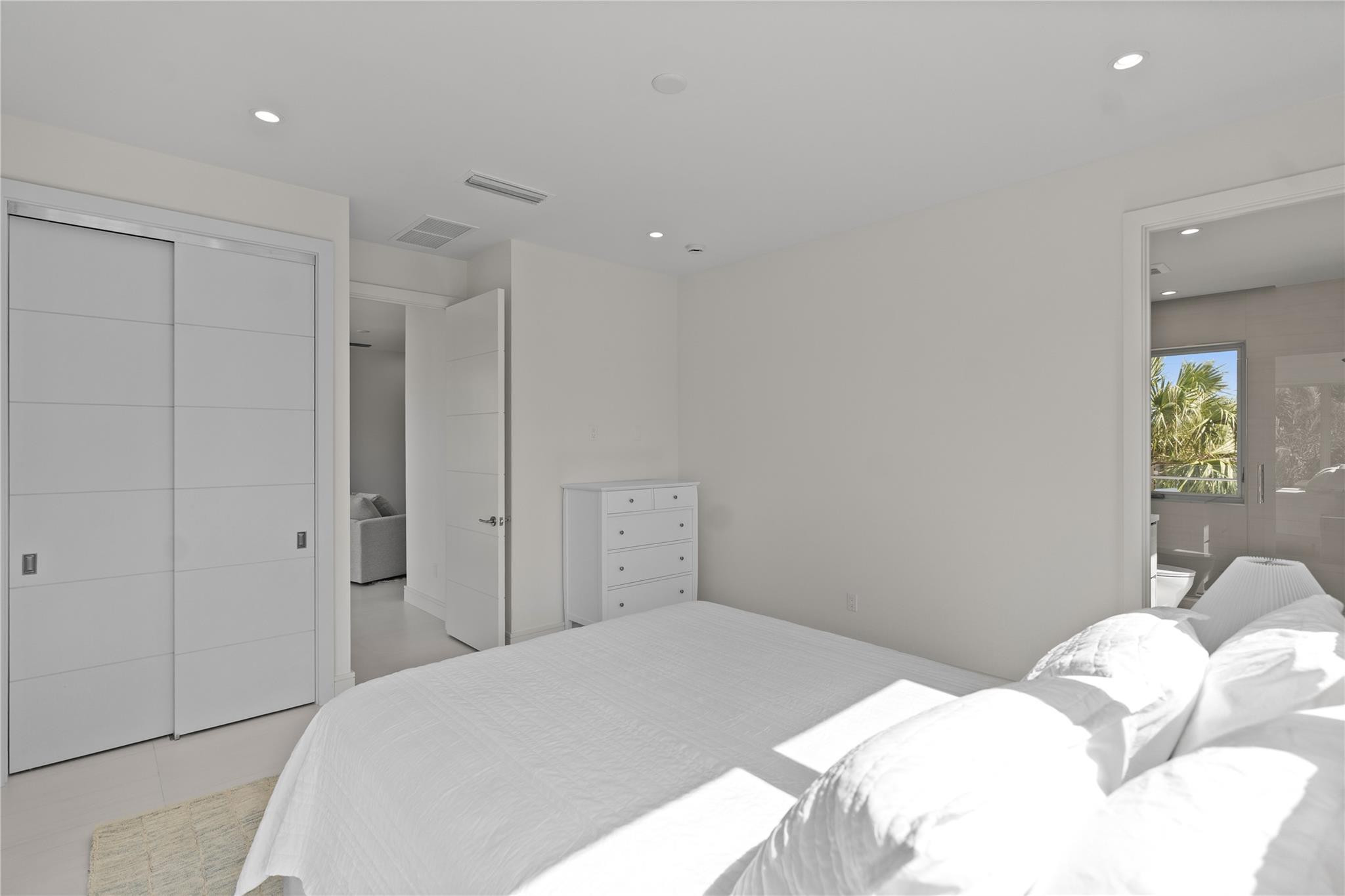 221 Shore #221 Fort Lauderdale, FL 33308