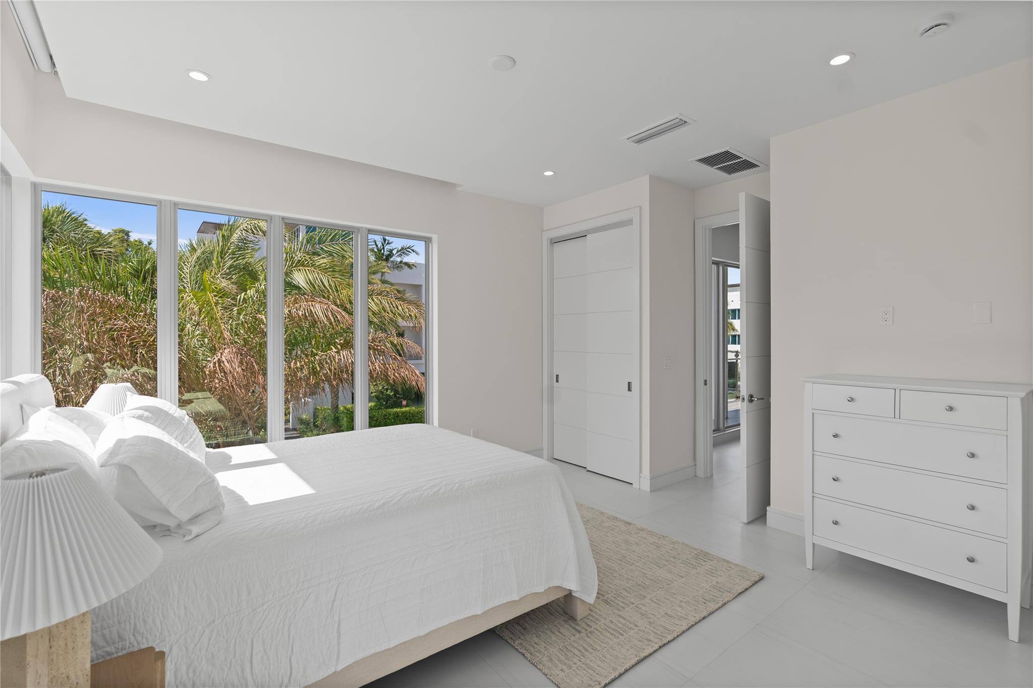 221 Shore #221 Fort Lauderdale, FL 33308