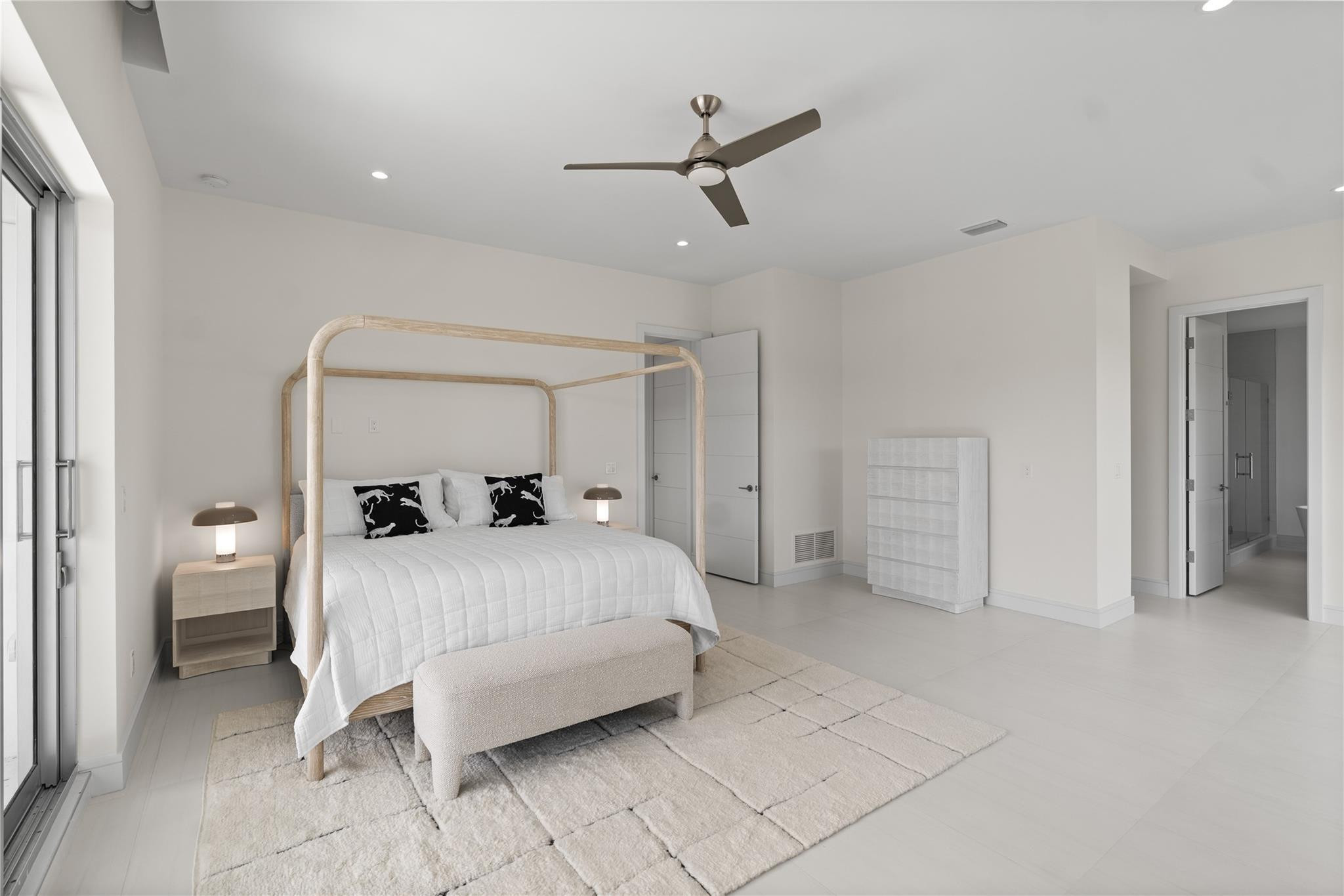 221 Shore #221 Fort Lauderdale, FL 33308