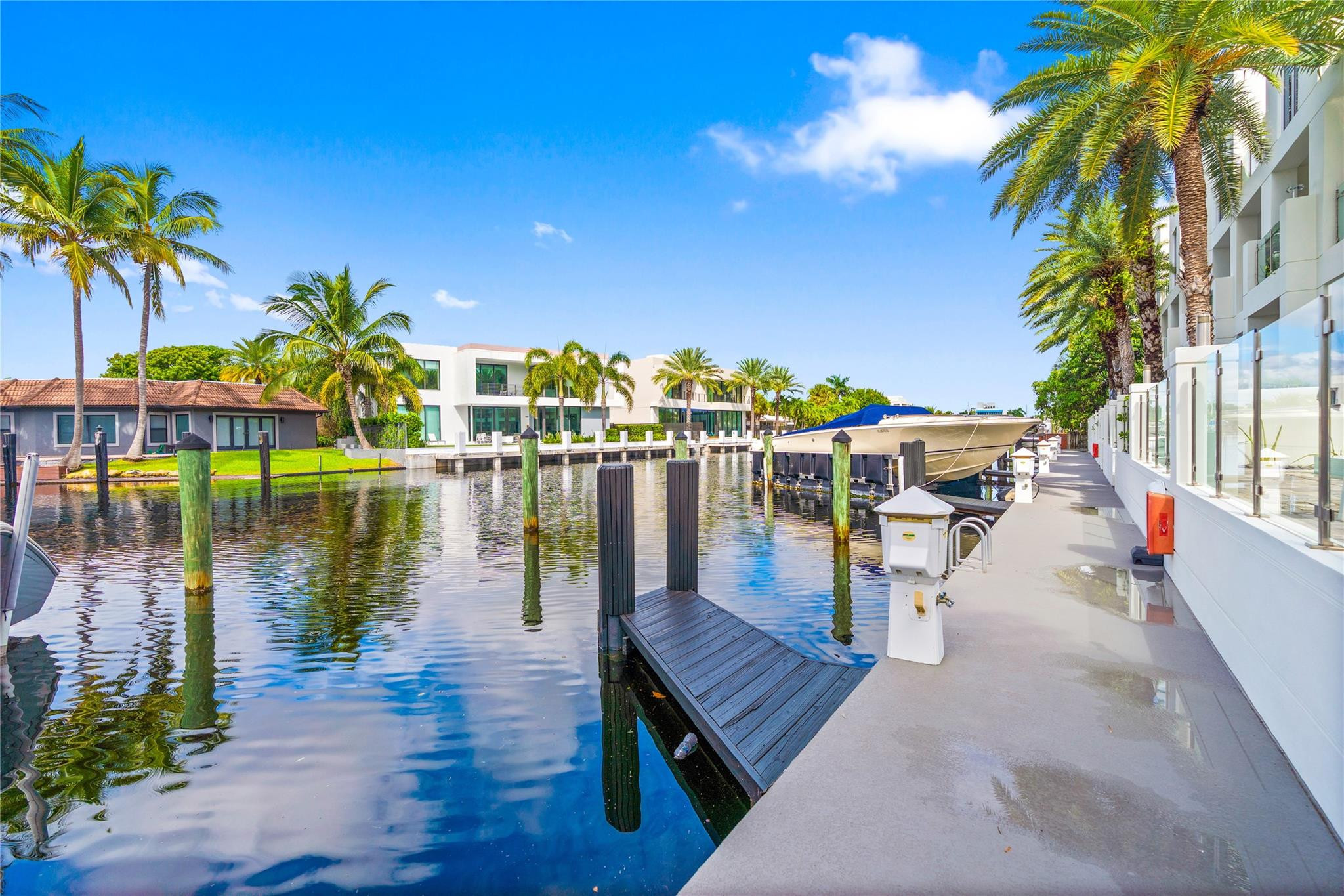 221 Shore #221 Fort Lauderdale, FL 33308