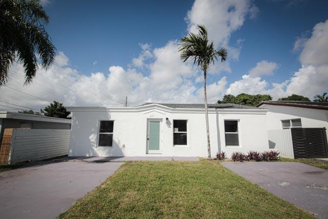 6131 Coral Way