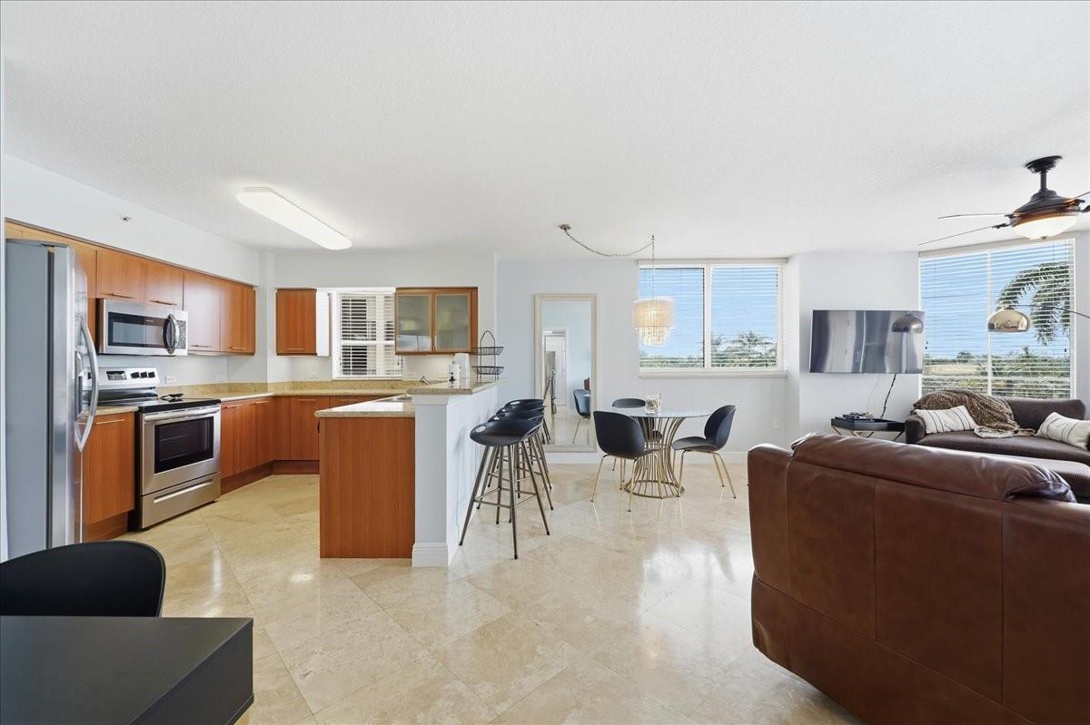 2011 N Ocean Blvd #302 Fort Lauderdale, FL 33305