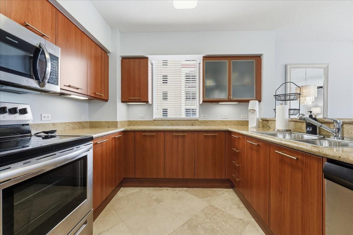 2011 N Ocean Blvd #302 Fort Lauderdale, FL 33305