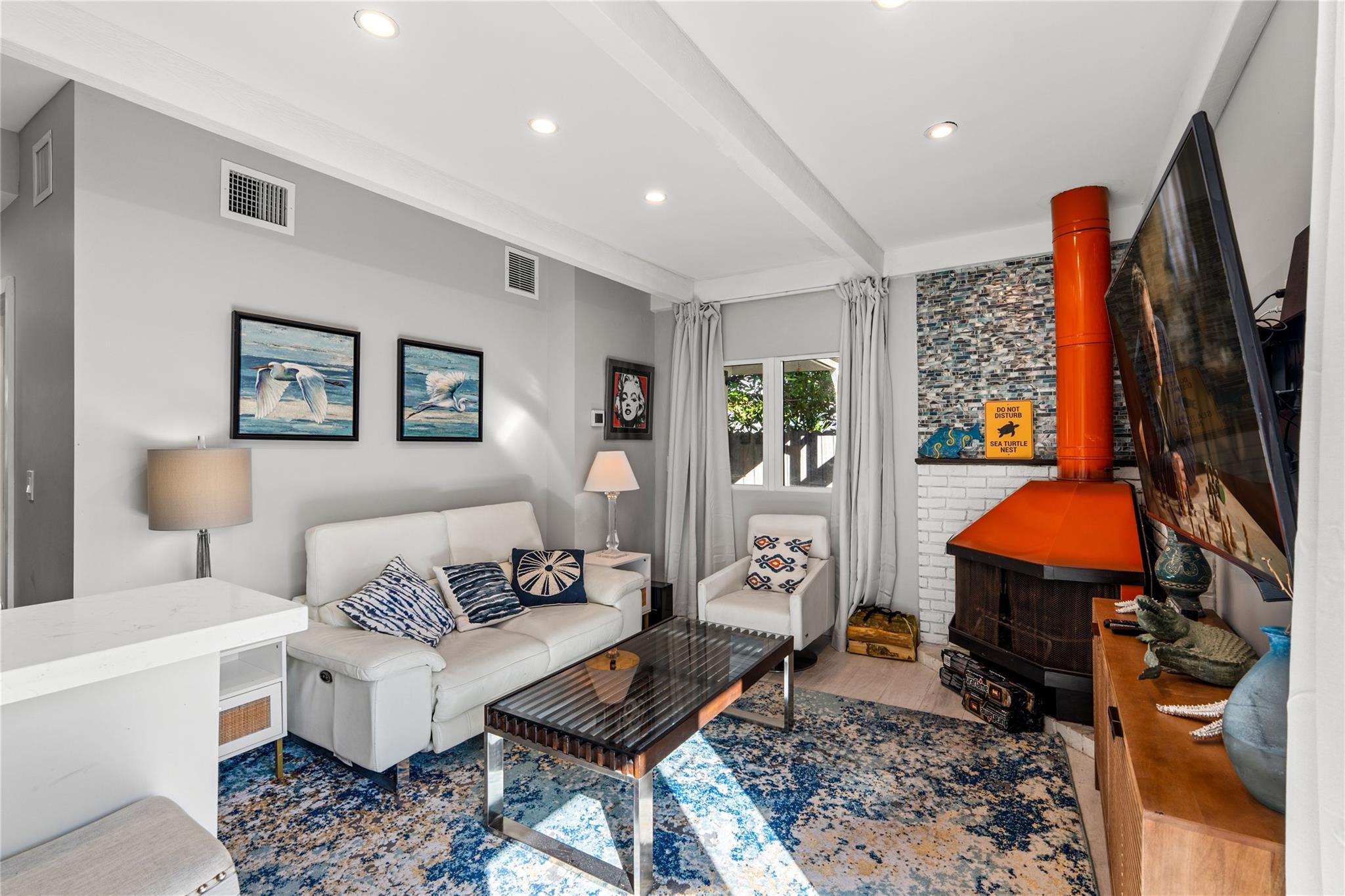 3301 NE 15th St Fort Lauderdale, FL 33304