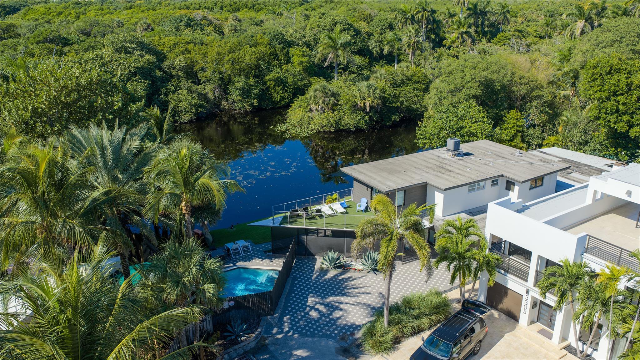 3301 NE 15th St Fort Lauderdale, FL 33304