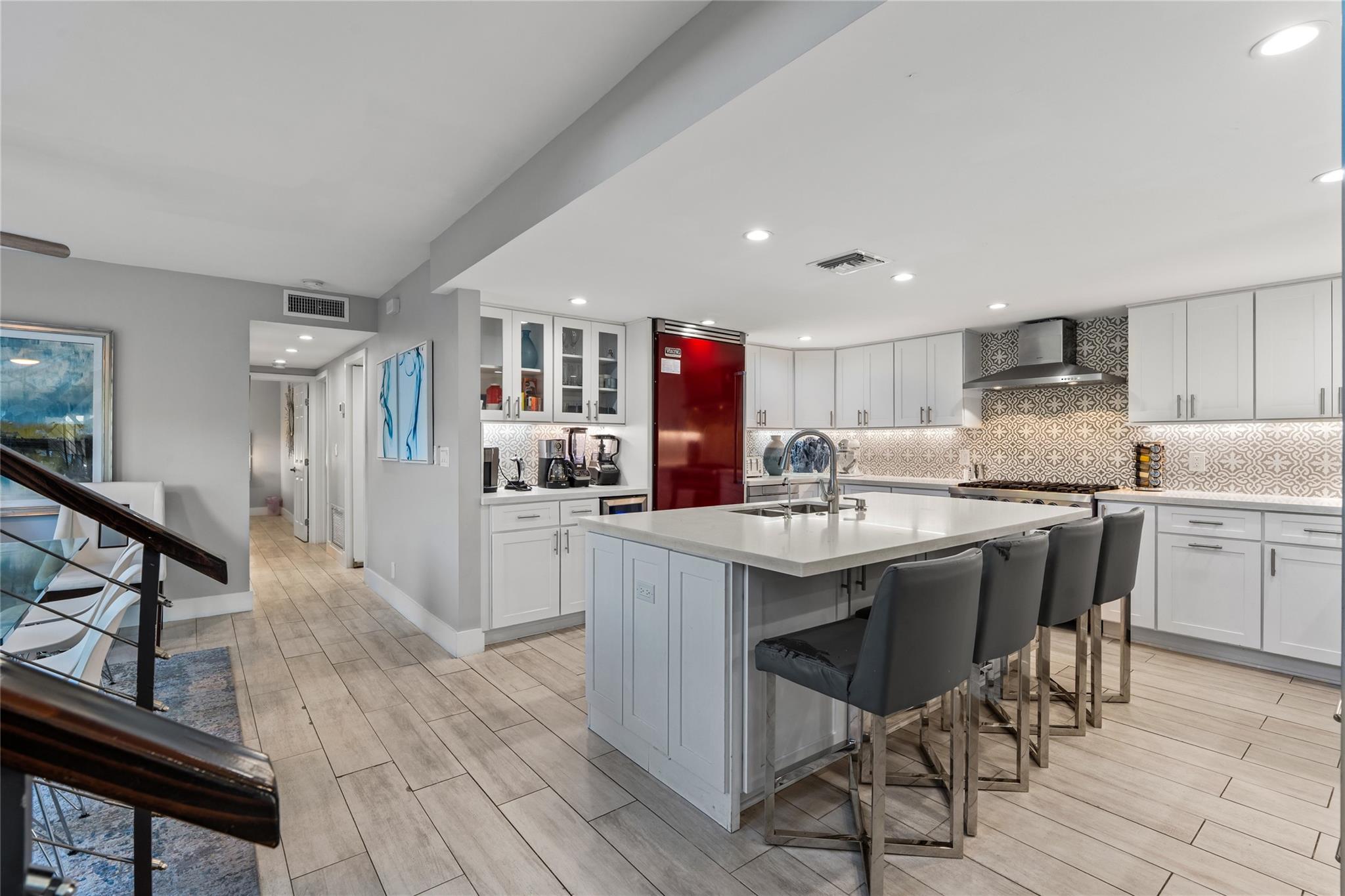 3301 NE 15th St Fort Lauderdale, FL 33304