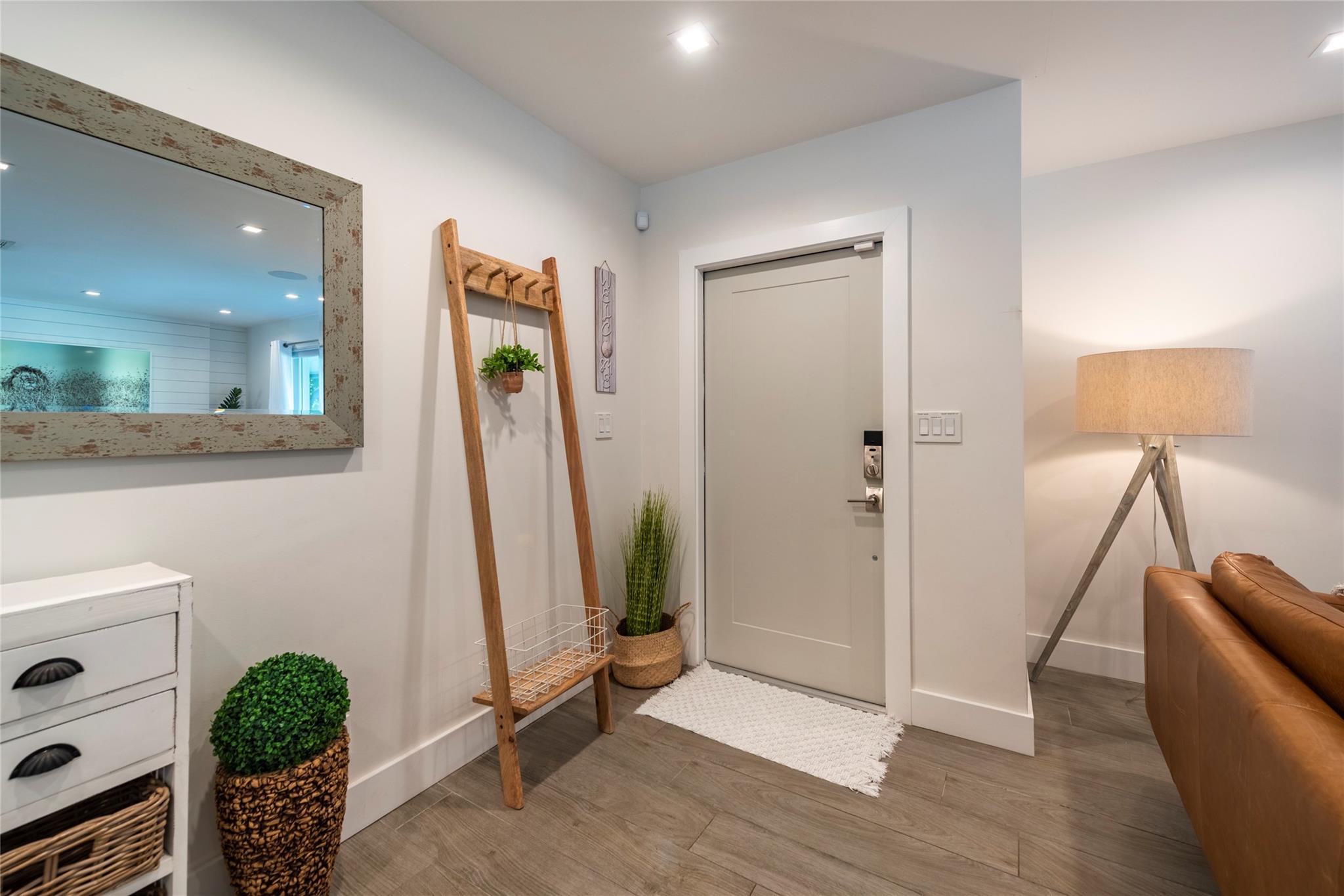 1959 SE 25th Ave Fort Lauderdale, FL 33316