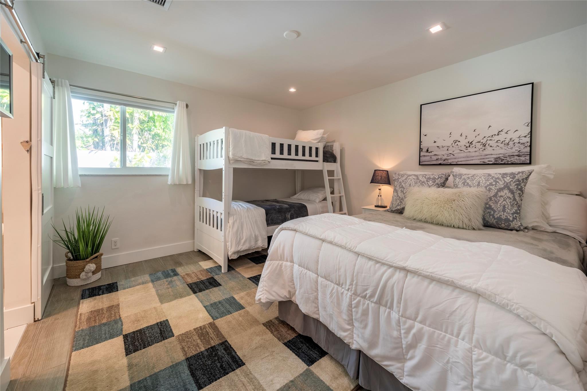 1959 SE 25th Ave Fort Lauderdale, FL 33316